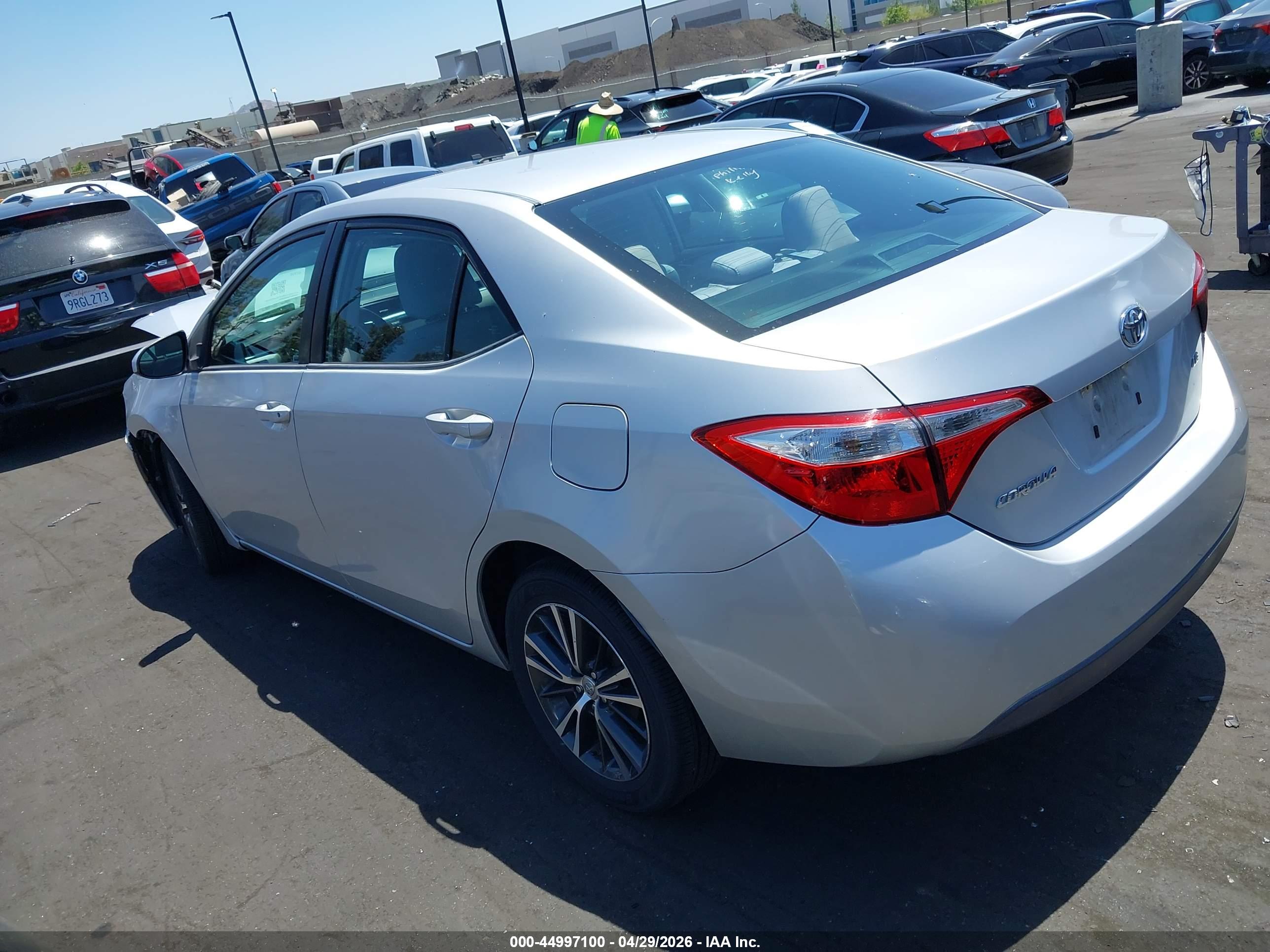TOYOTA COROLLA image 3