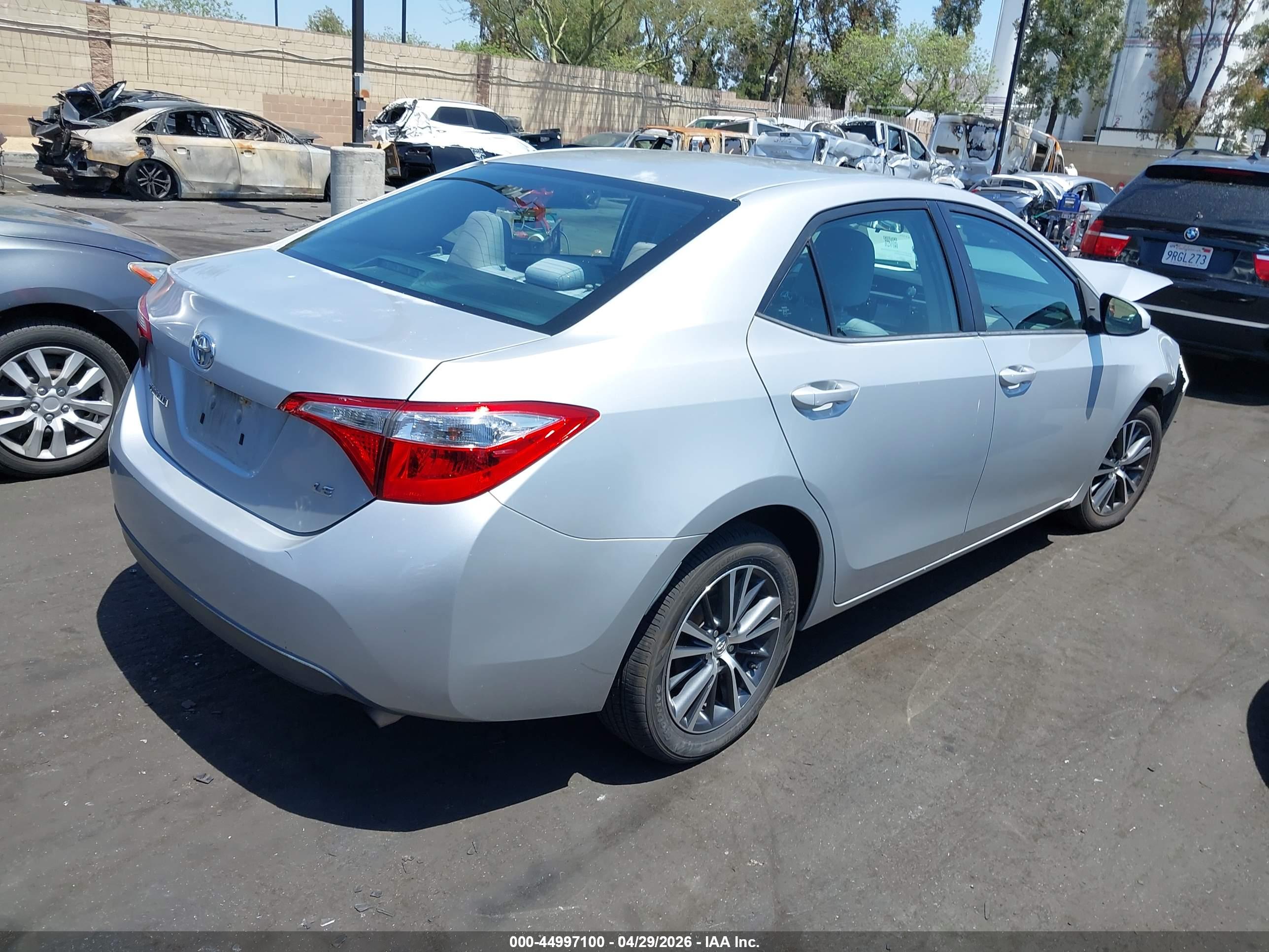 TOYOTA COROLLA image 4