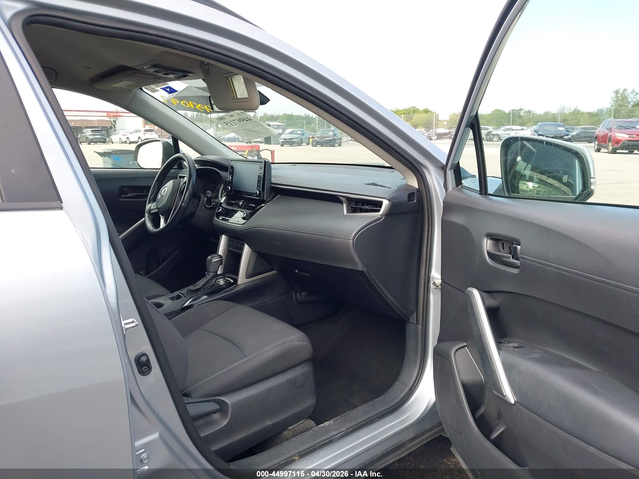 TOYOTA COROLLA image 5