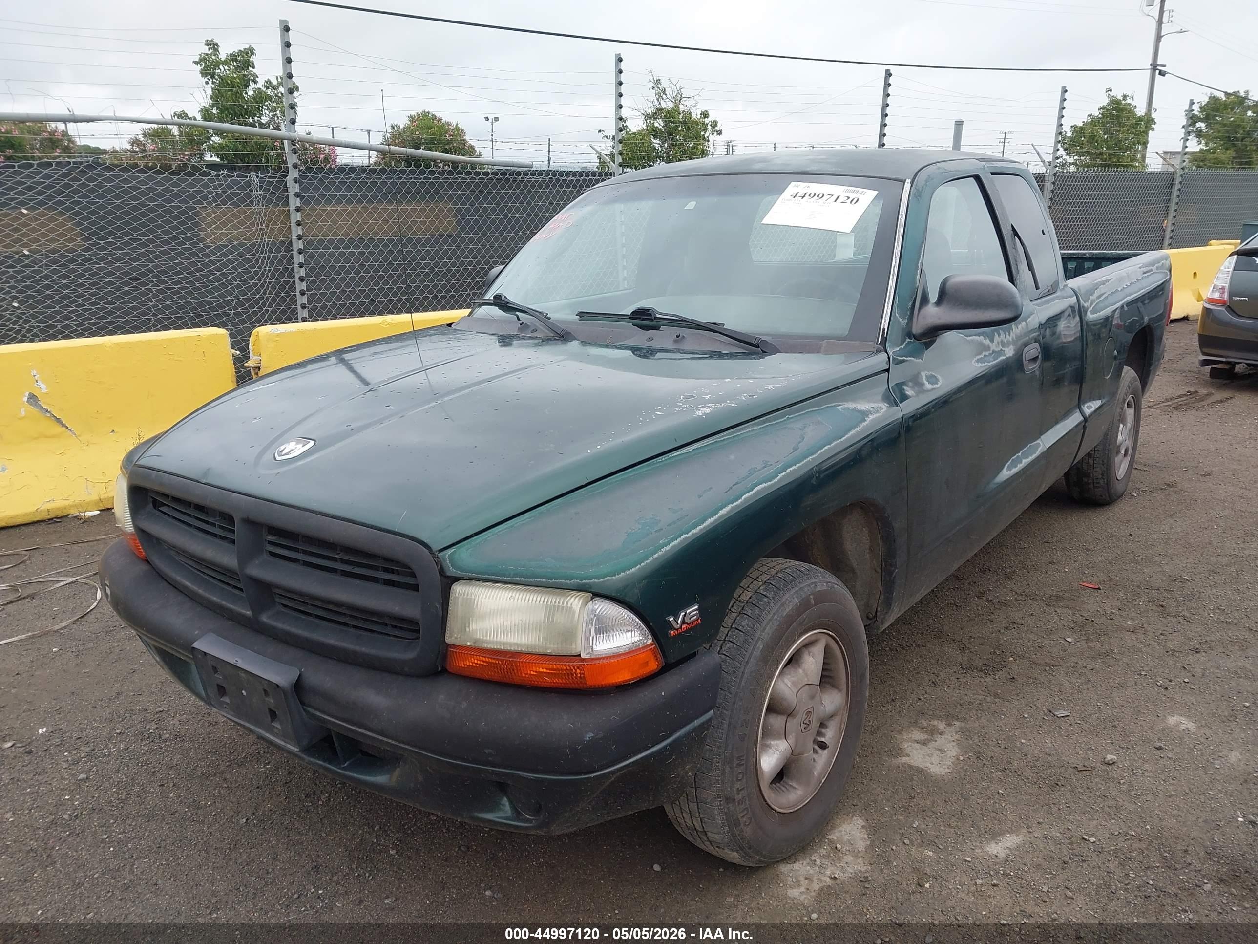 DODGE DAKOTA image 6