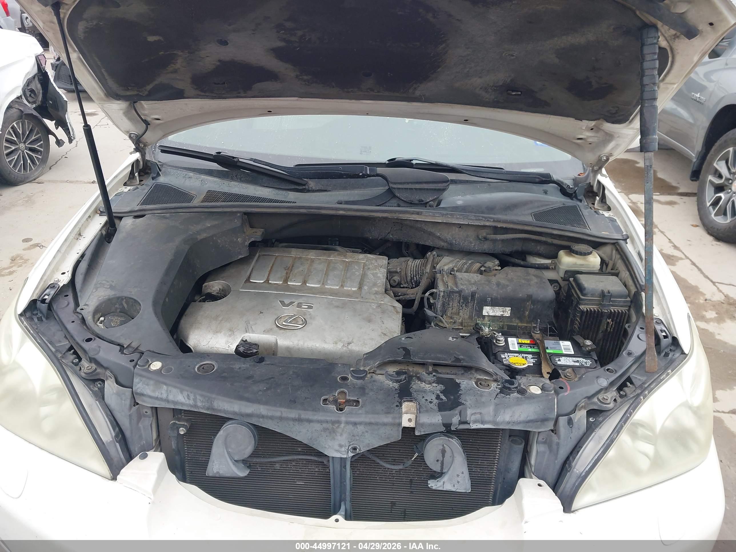 LEXUS RX image 10