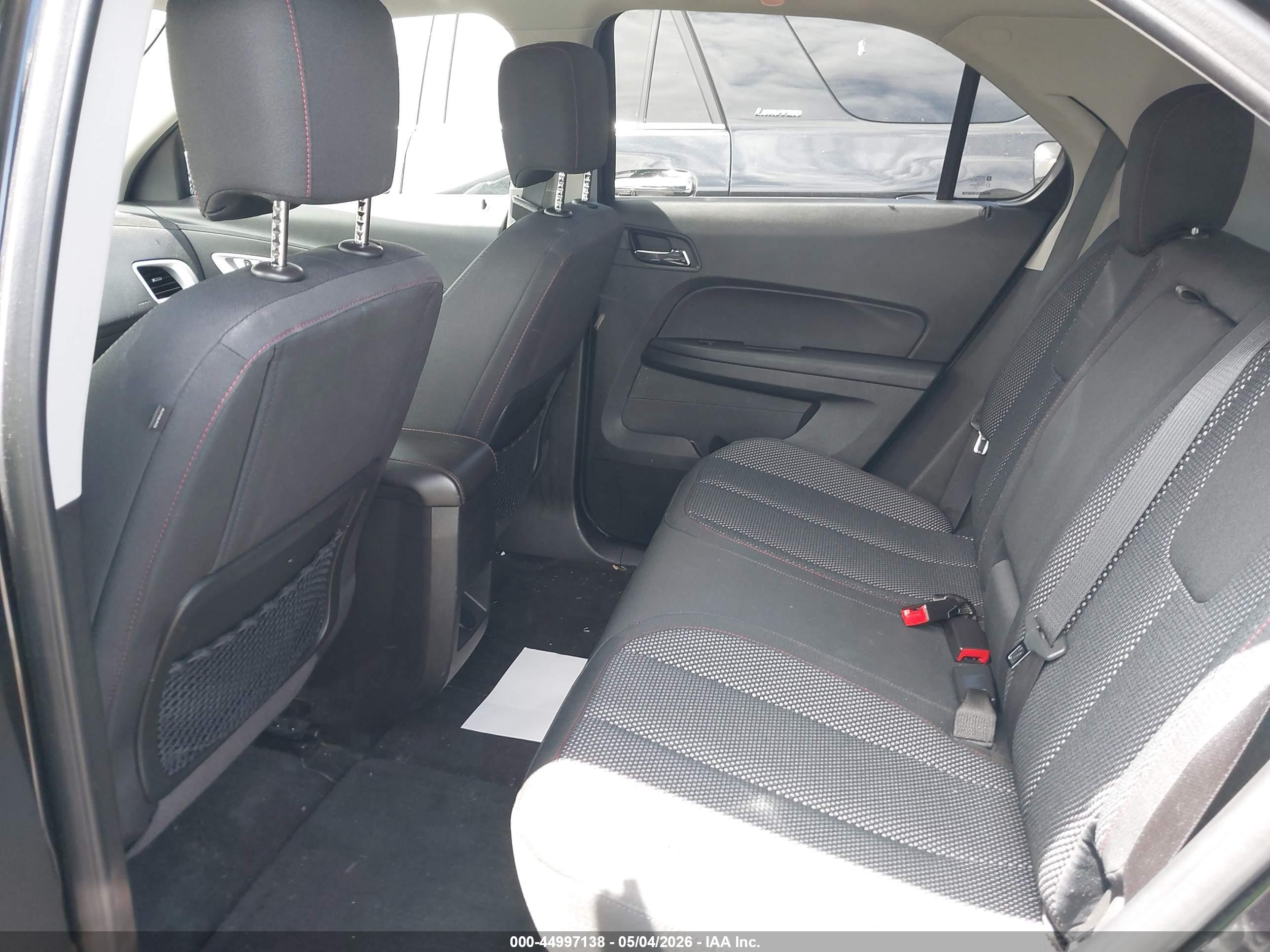 CHEVROLET EQUINOX image 8