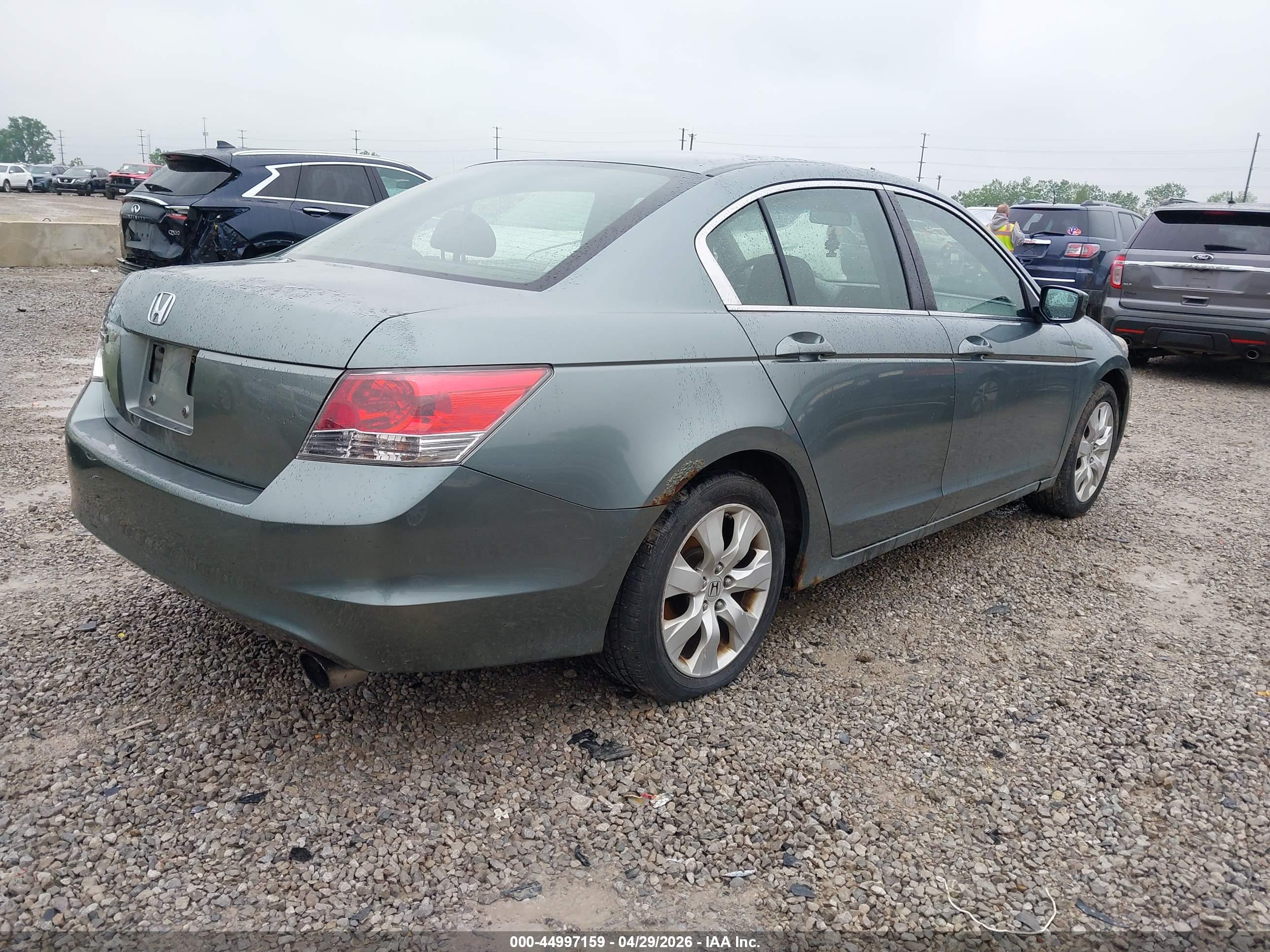 HONDA ACCORD image 4