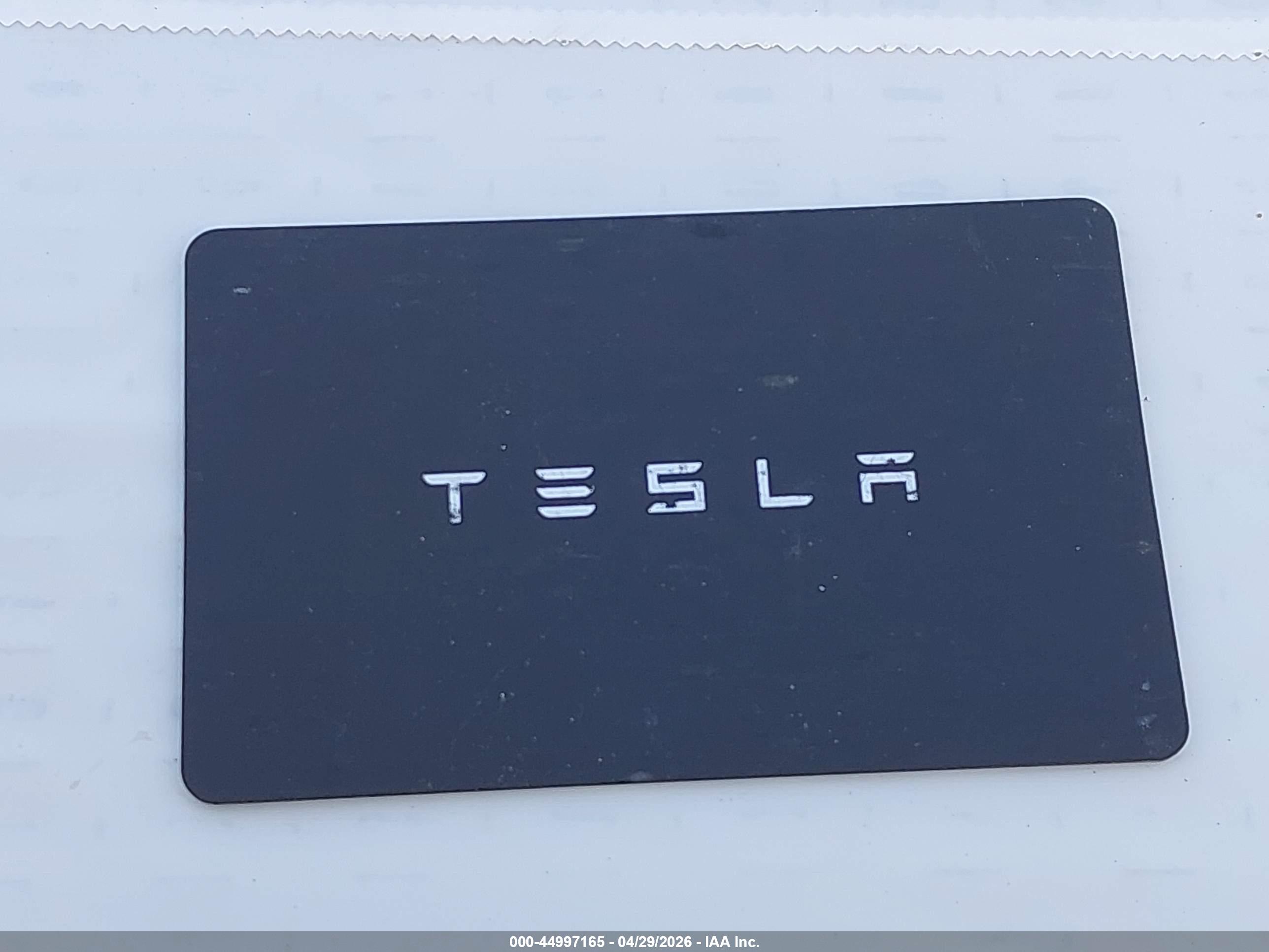TESLA MODEL image 11