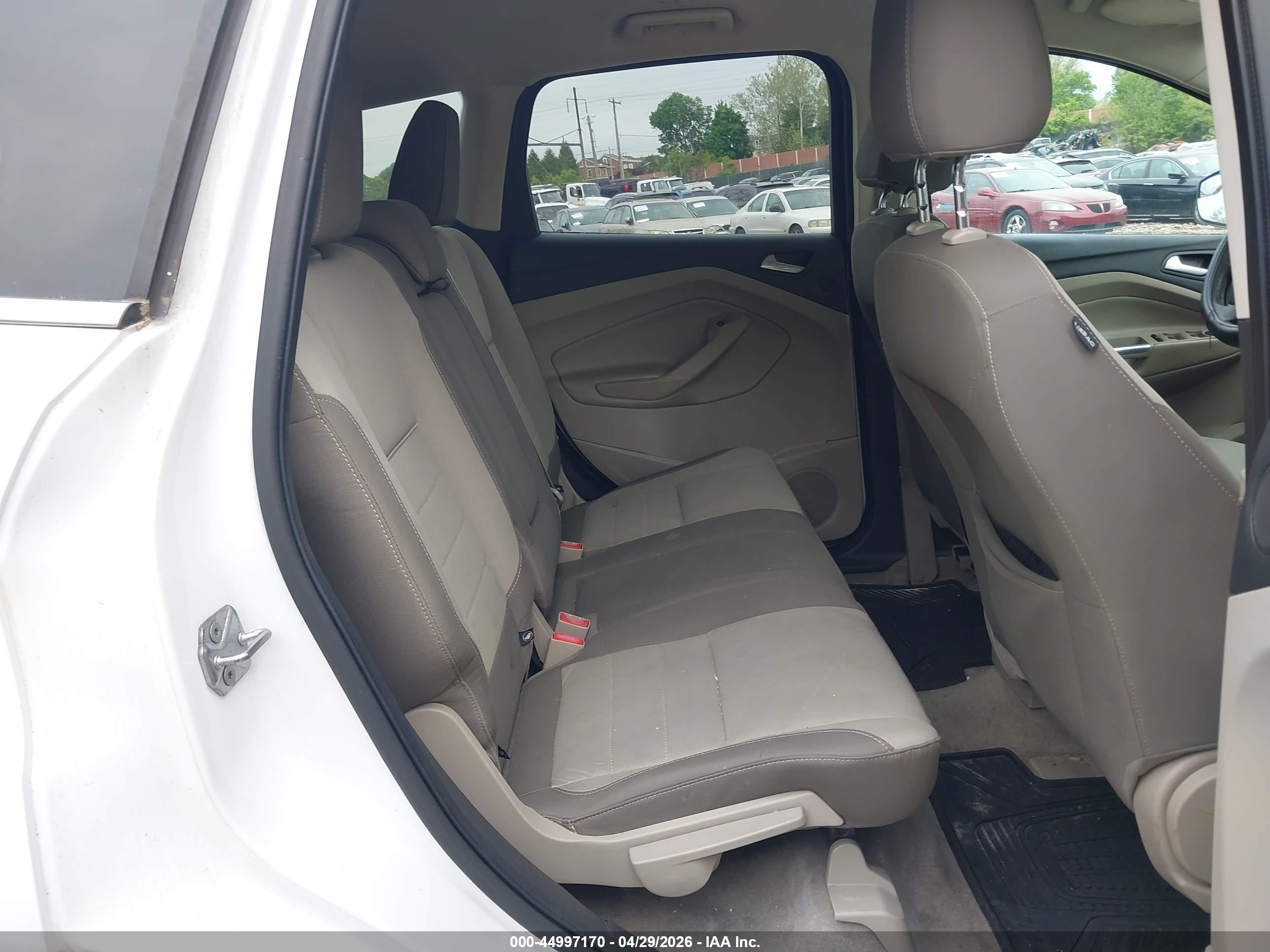 FORD ESCAPE image 8