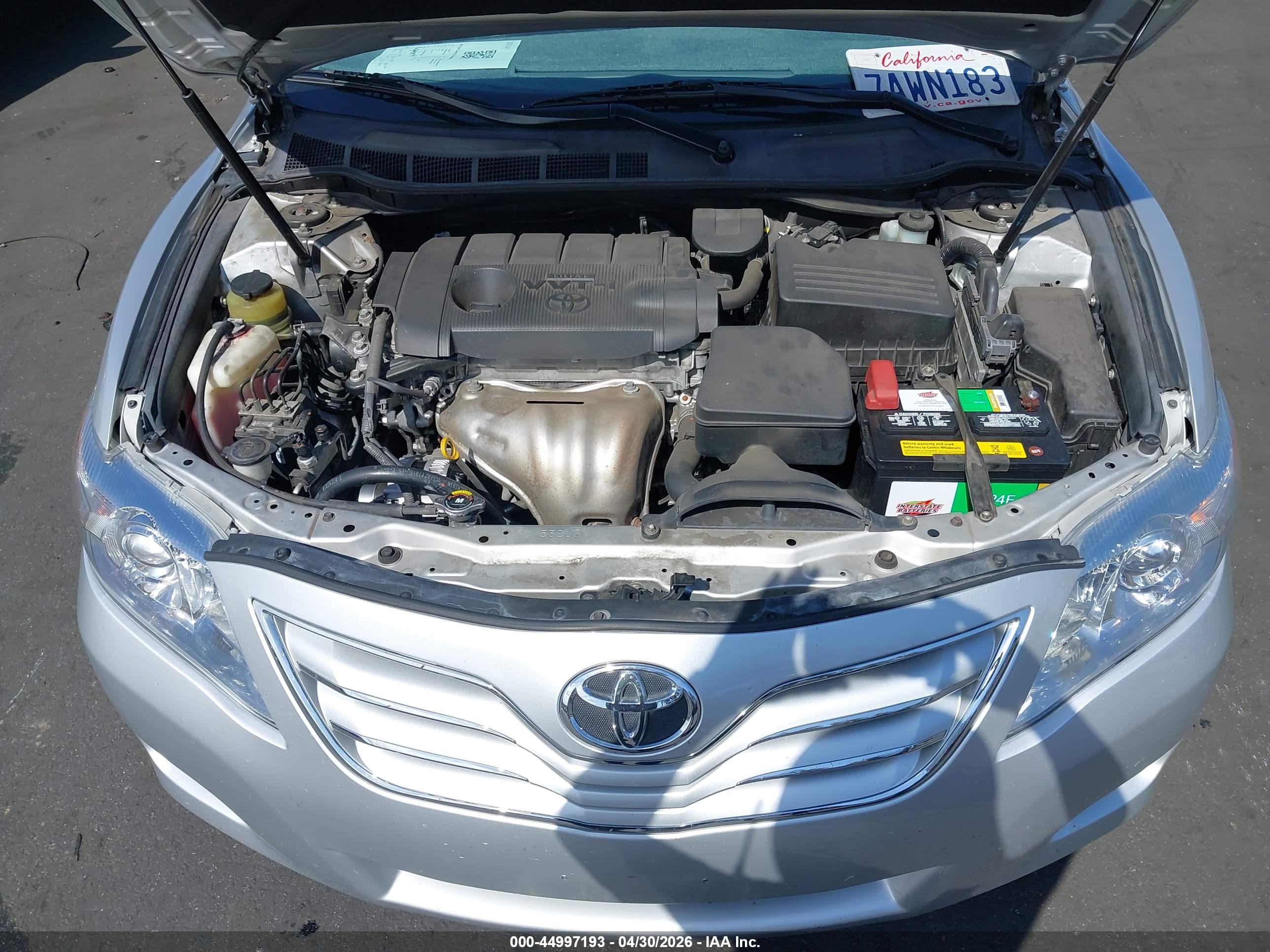 TOYOTA CAMRY image 10
