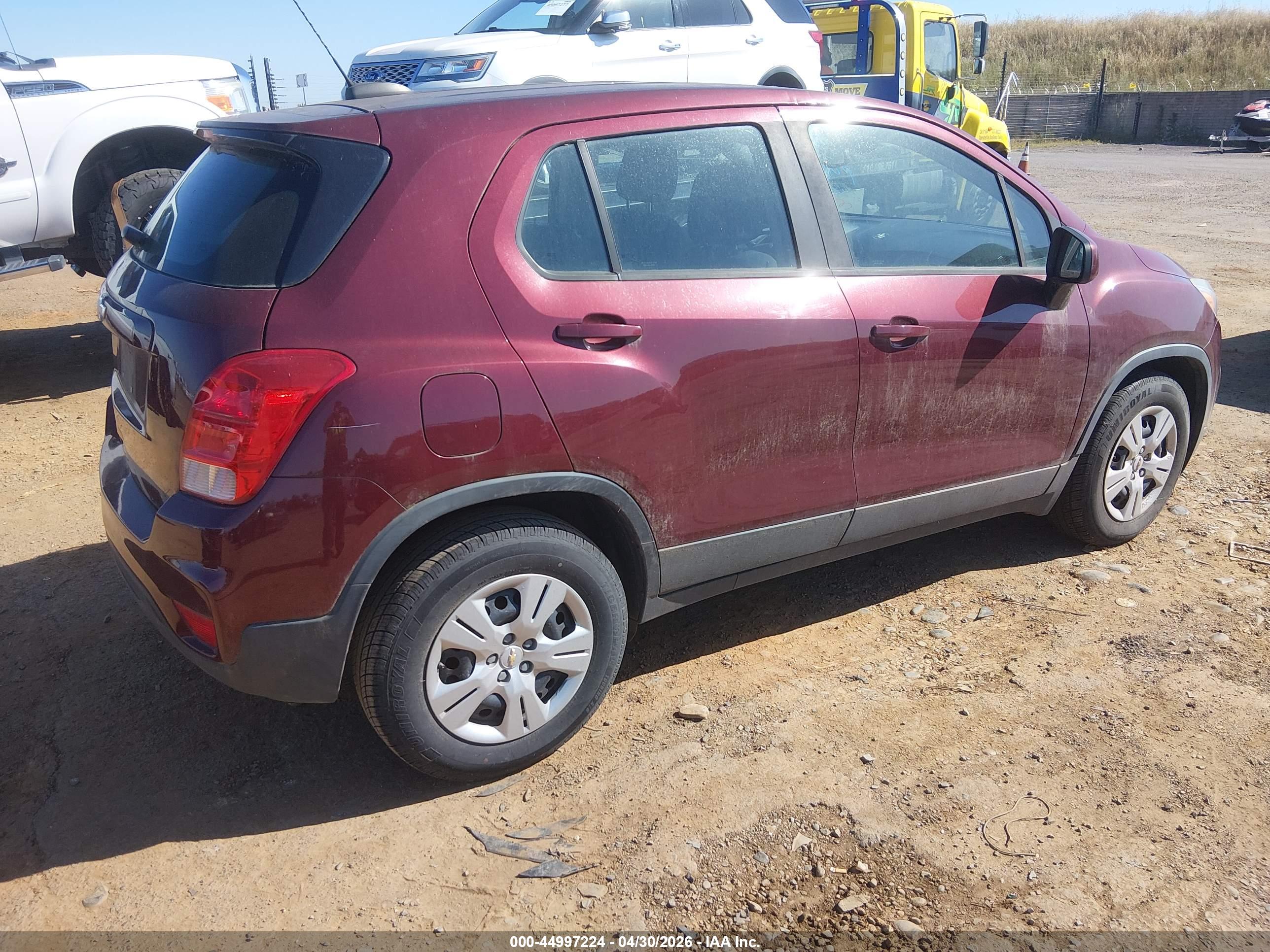 CHEVROLET TRAX image 4