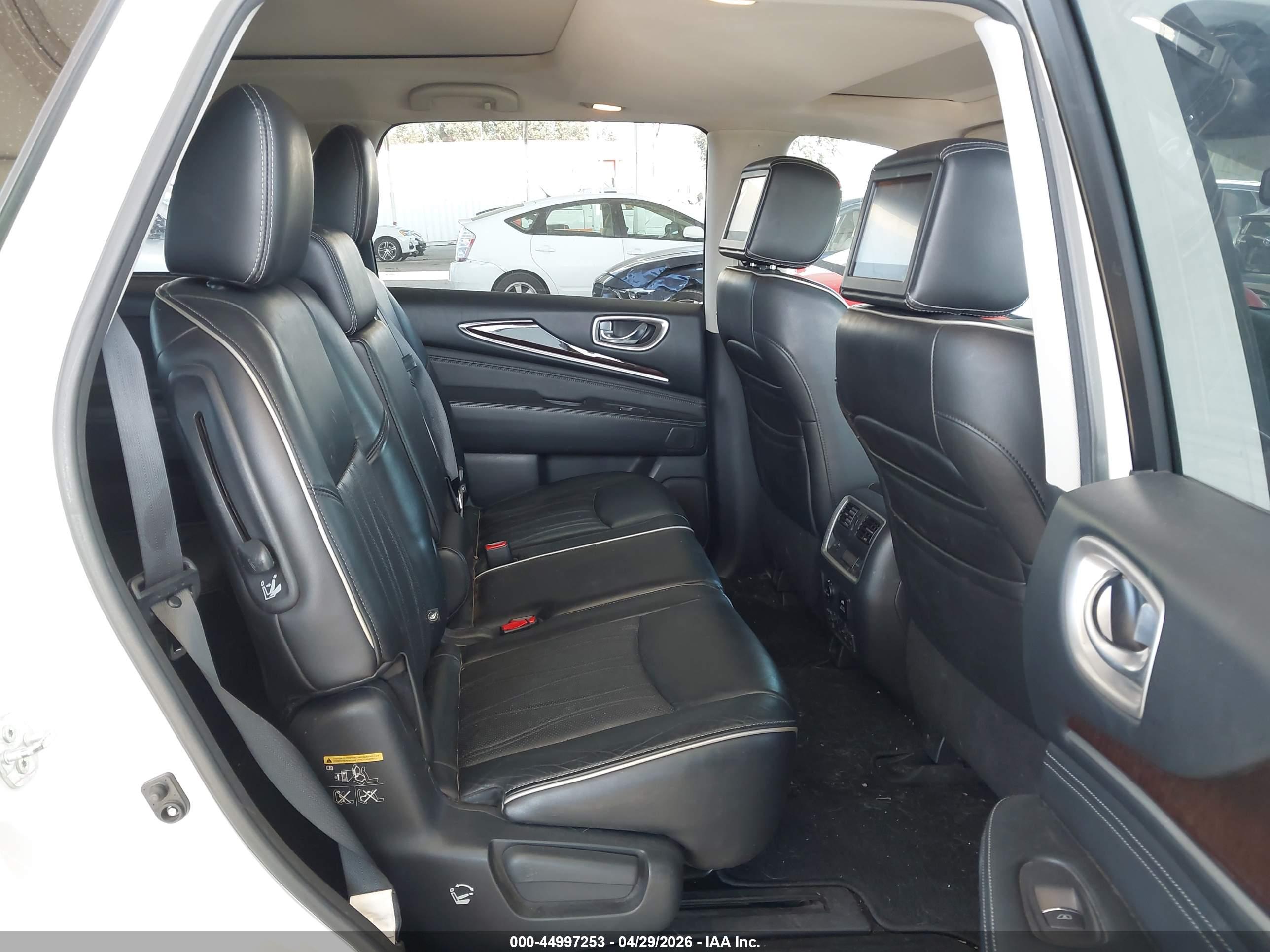 INFINITI QX60 image 8