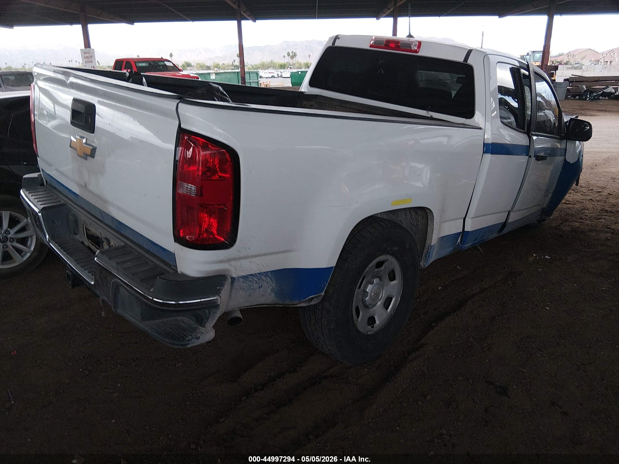 CHEVROLET COLORADO image 4