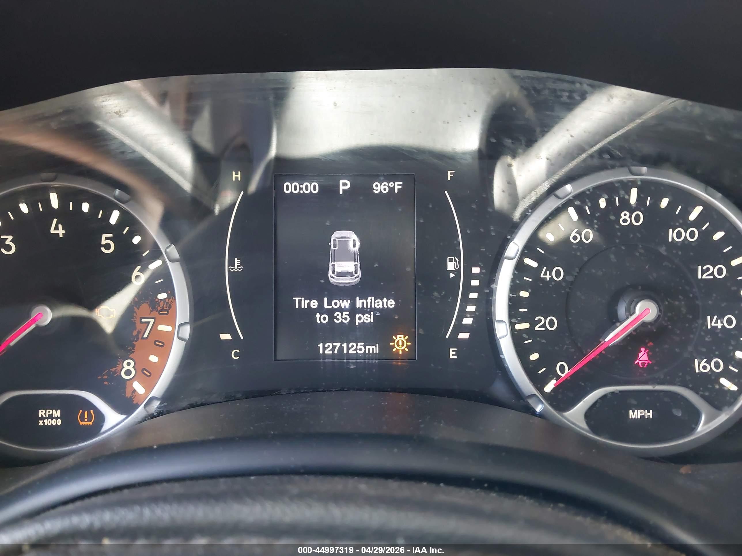 JEEP RENEGADE image 7