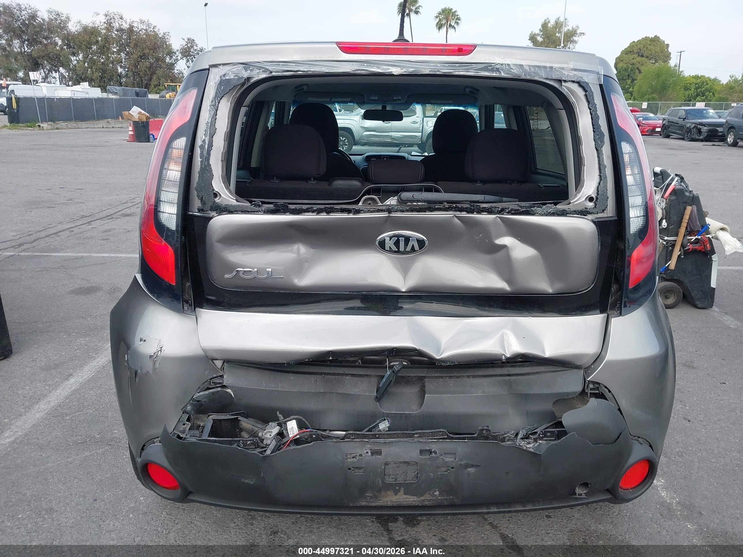 KIA SOUL image 6