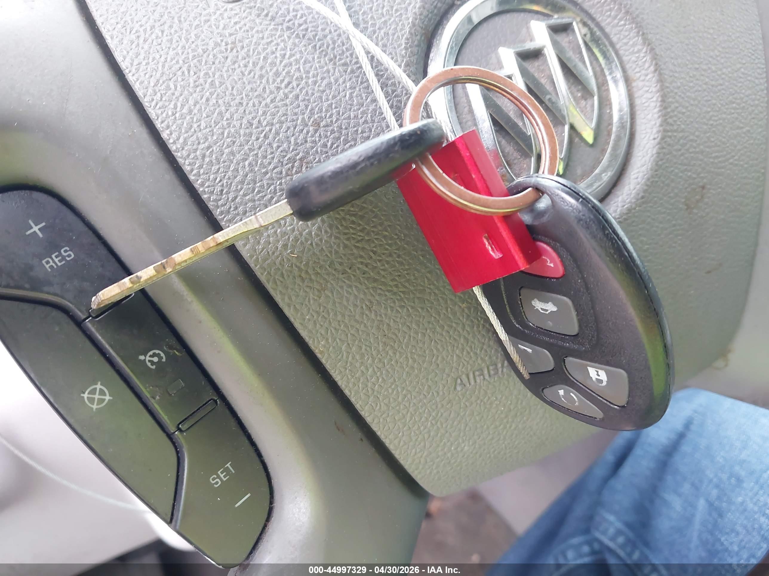 BUICK ENCLAVE image 11