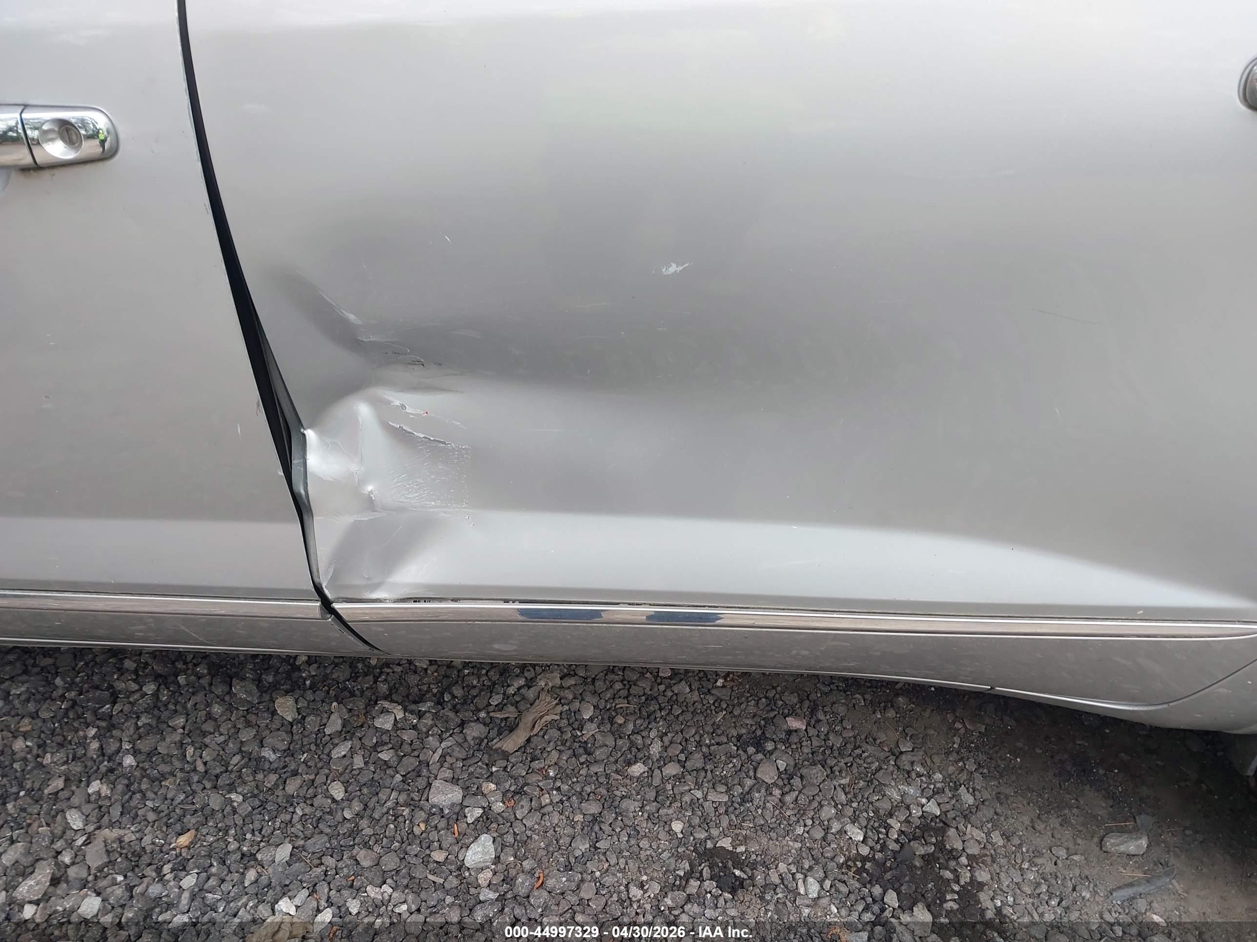 BUICK ENCLAVE image 6