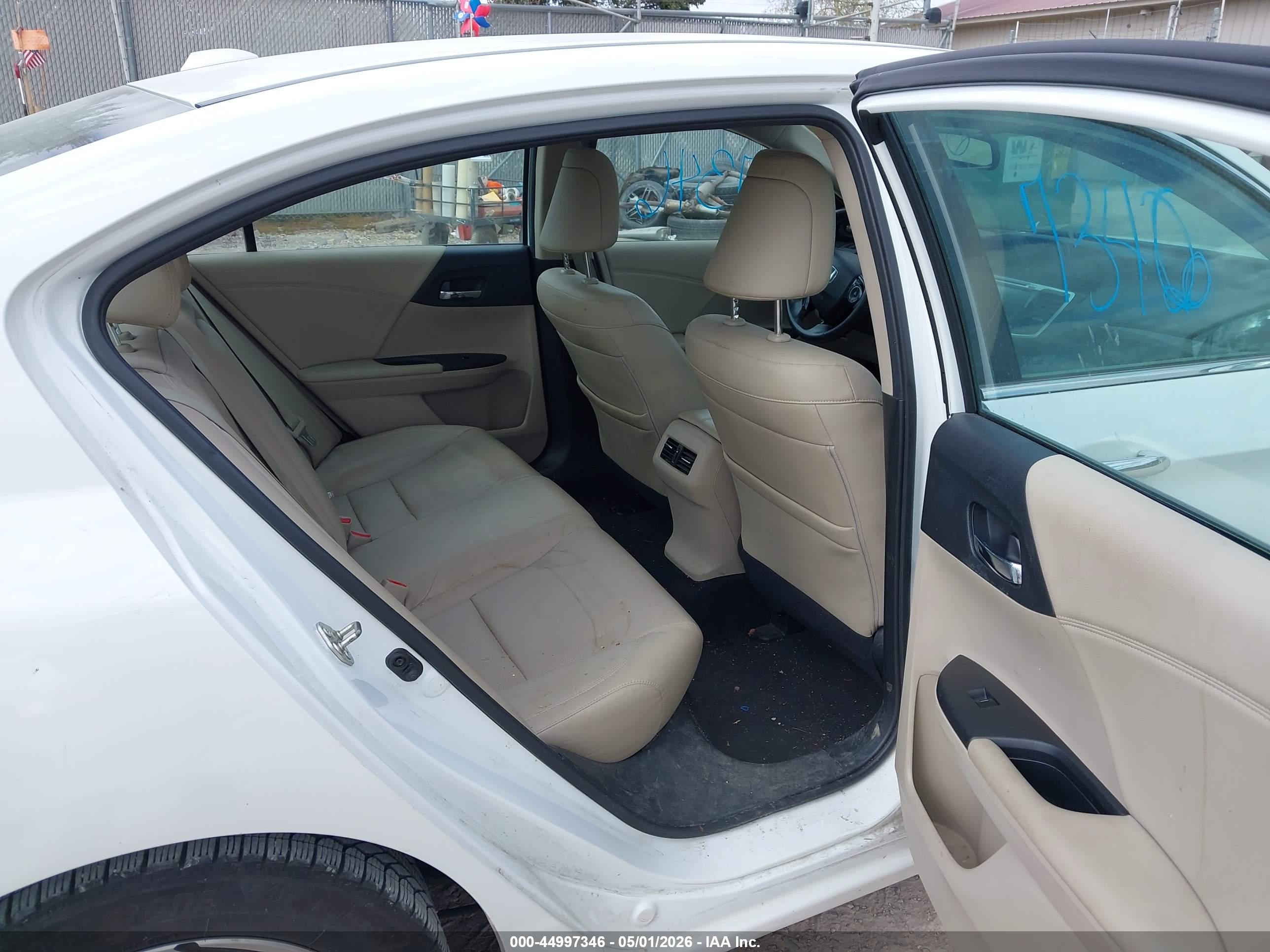 HONDA ACCORD image 8