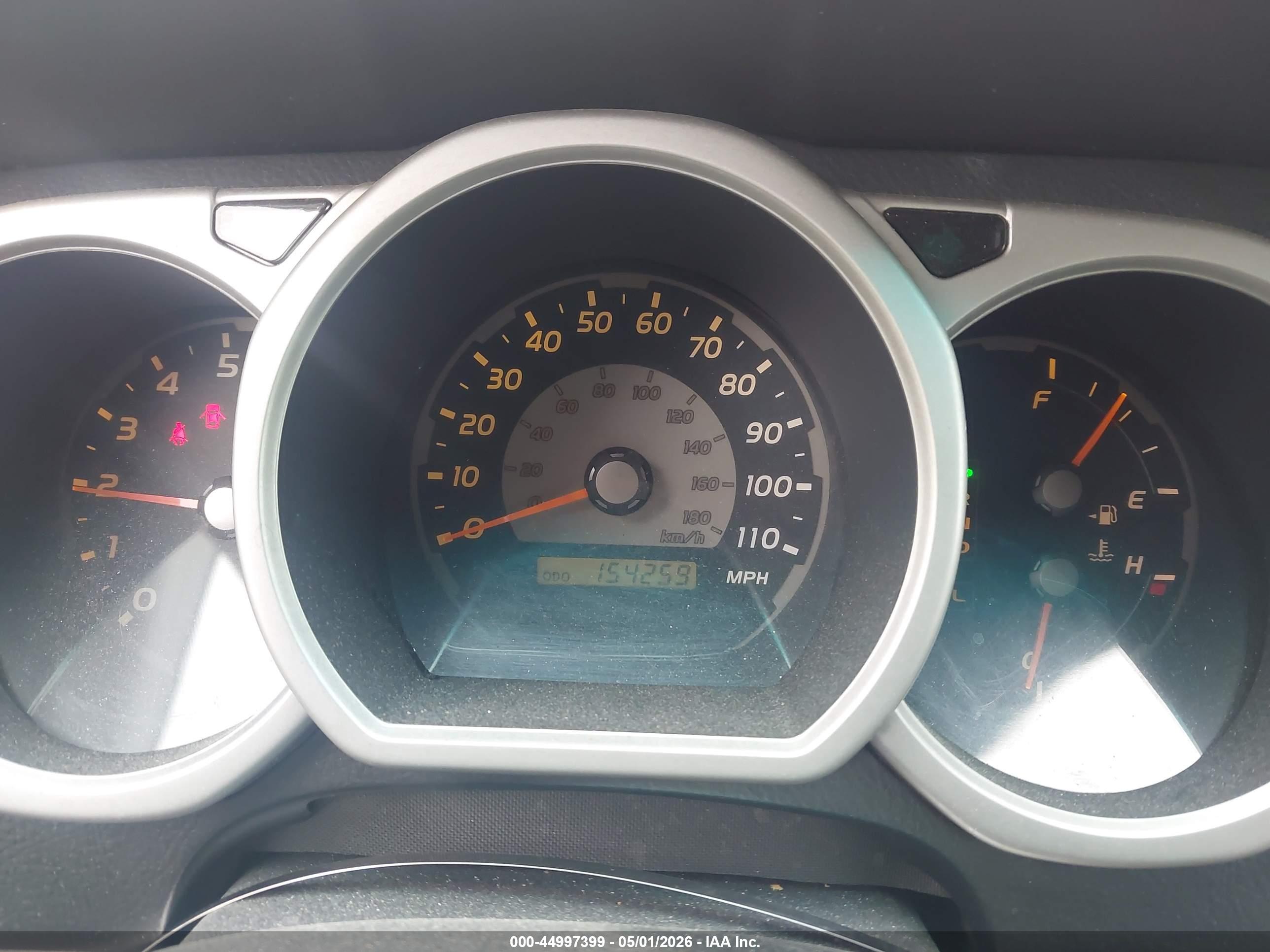 TOYOTA 4RUNNER image 7