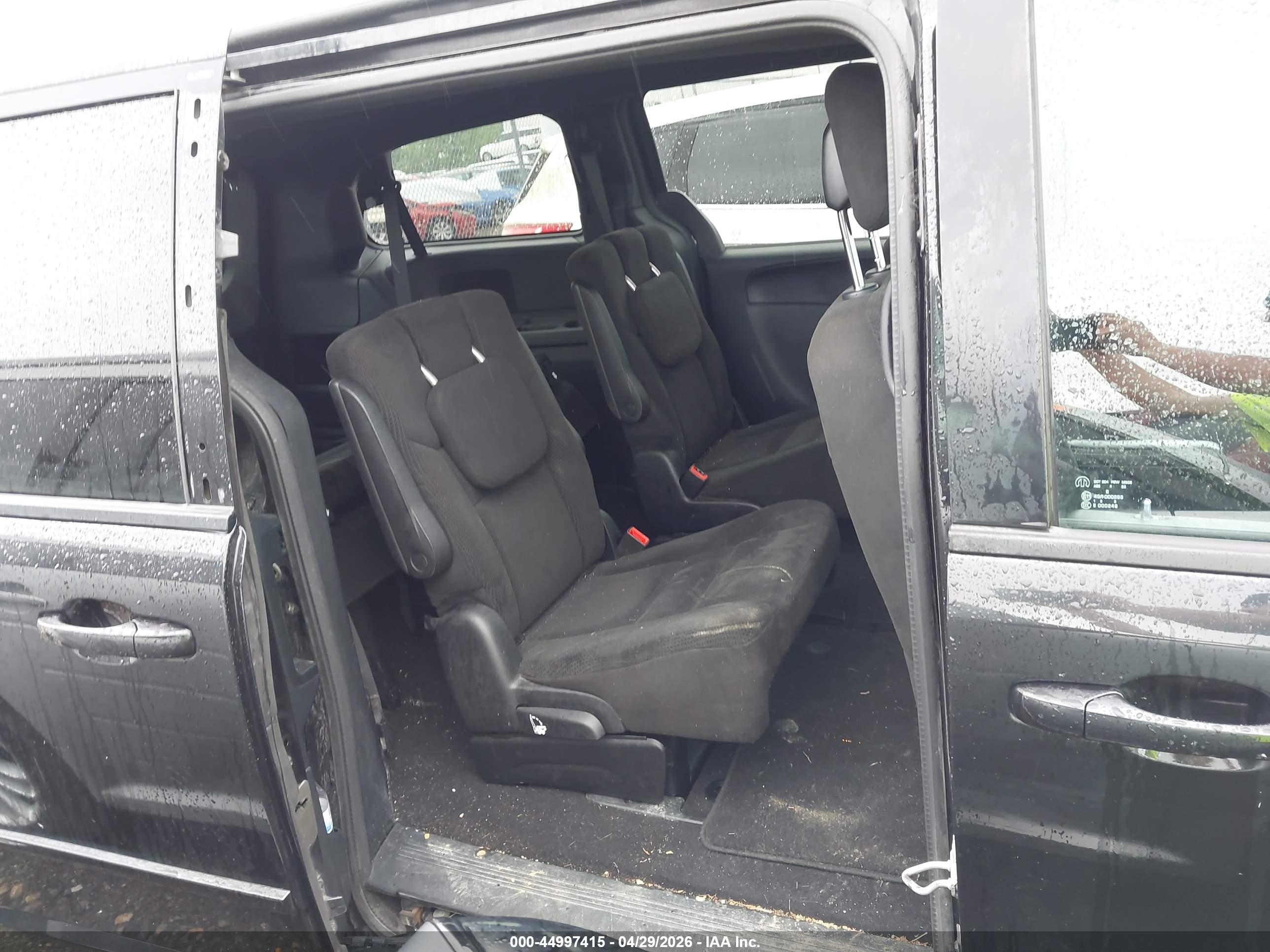 DODGE GRAND image 8