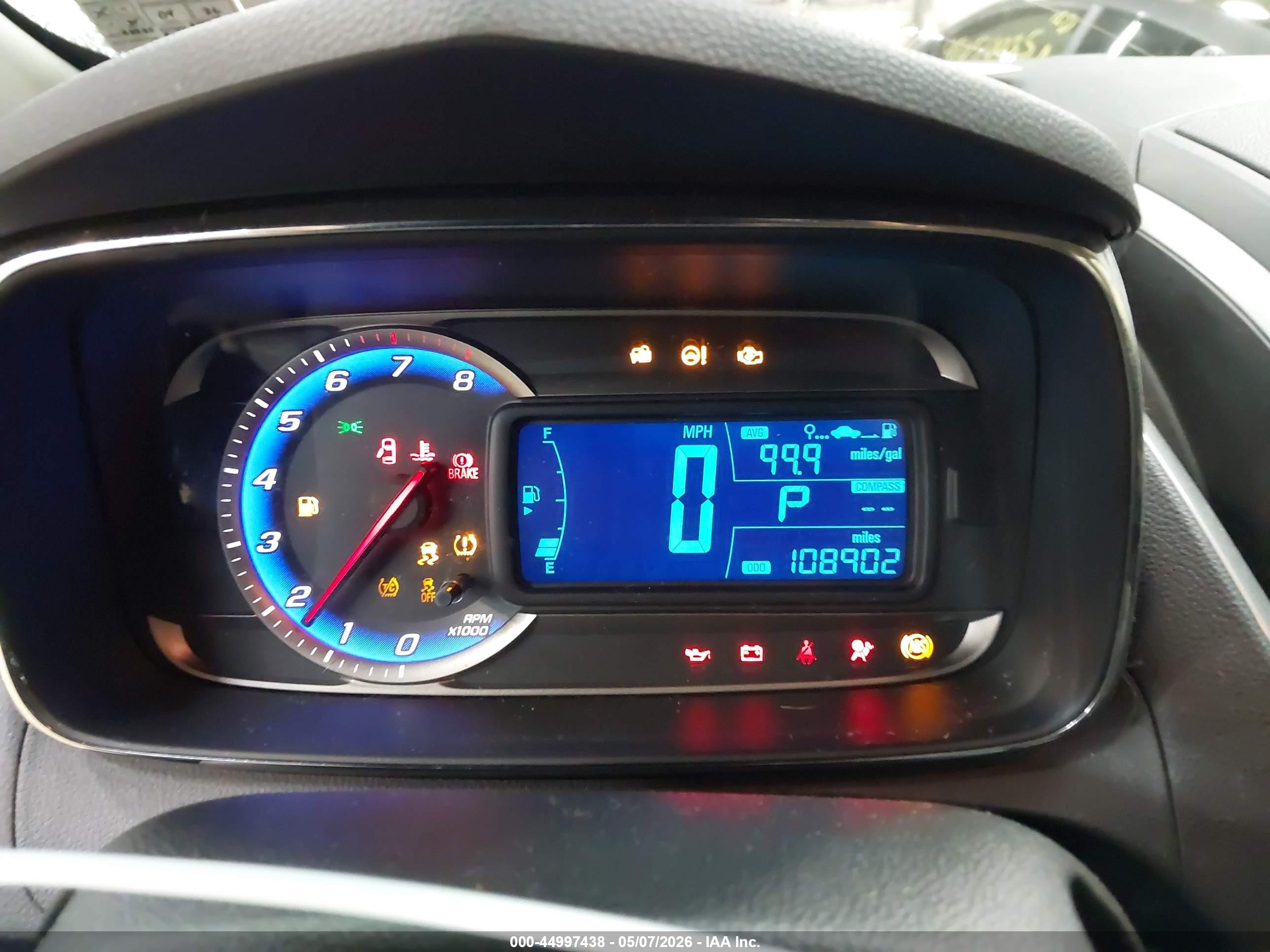 CHEVROLET TRAX image 7