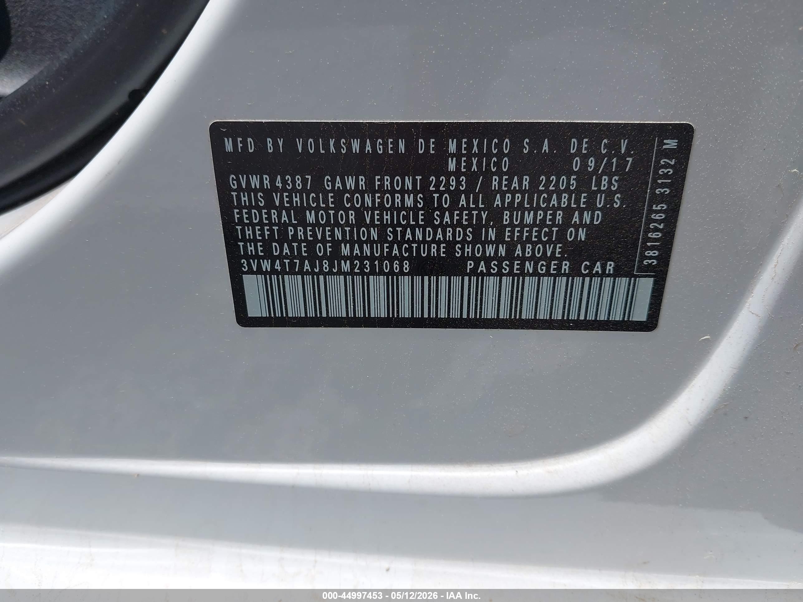 VOLKSWAGEN JETTA image 9