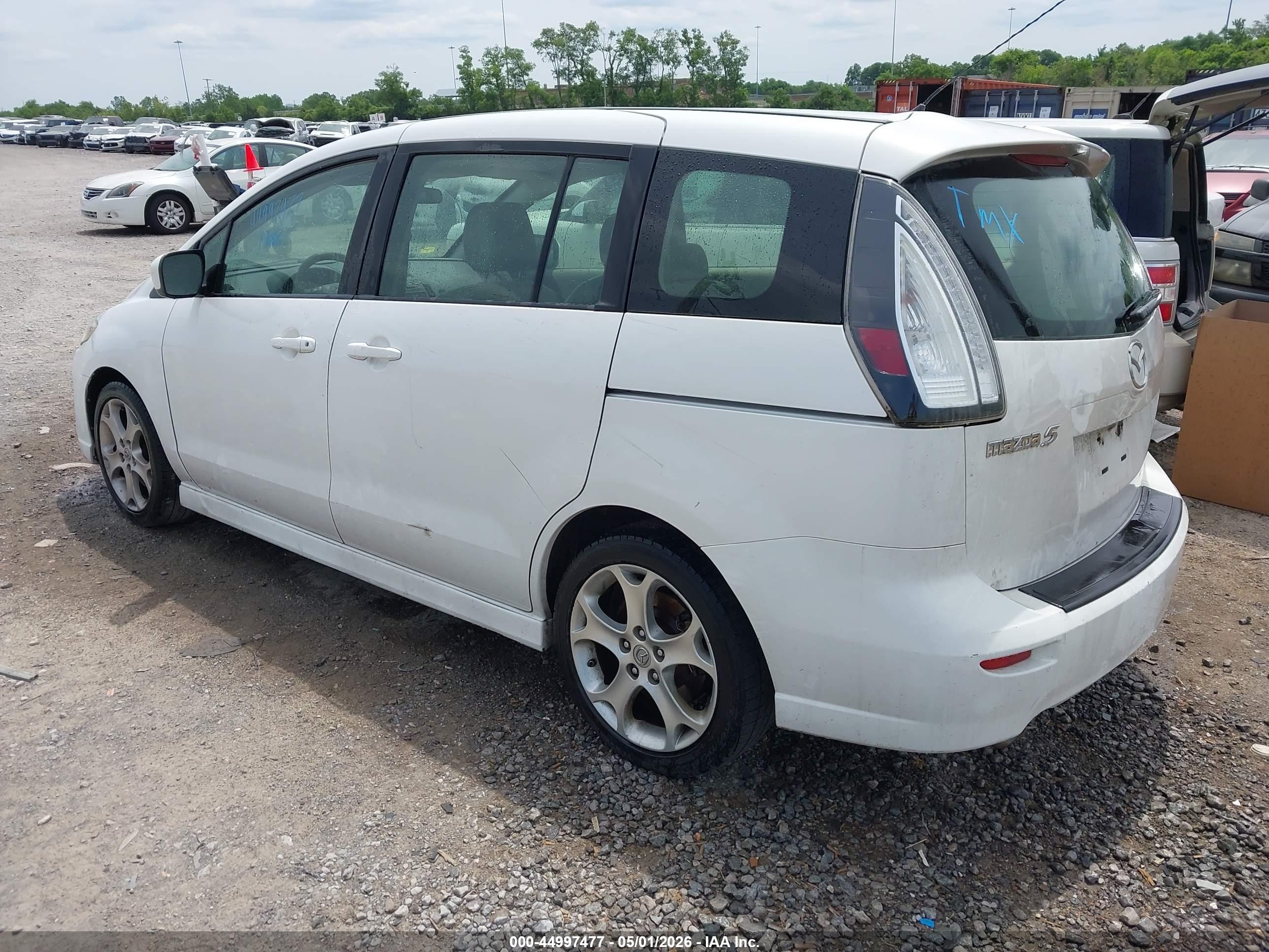 MAZDA MAZDA5 image 3