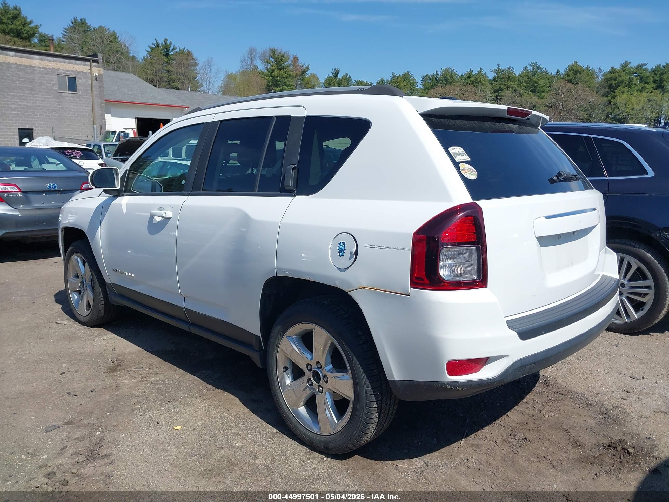 JEEP COMPASS image 3