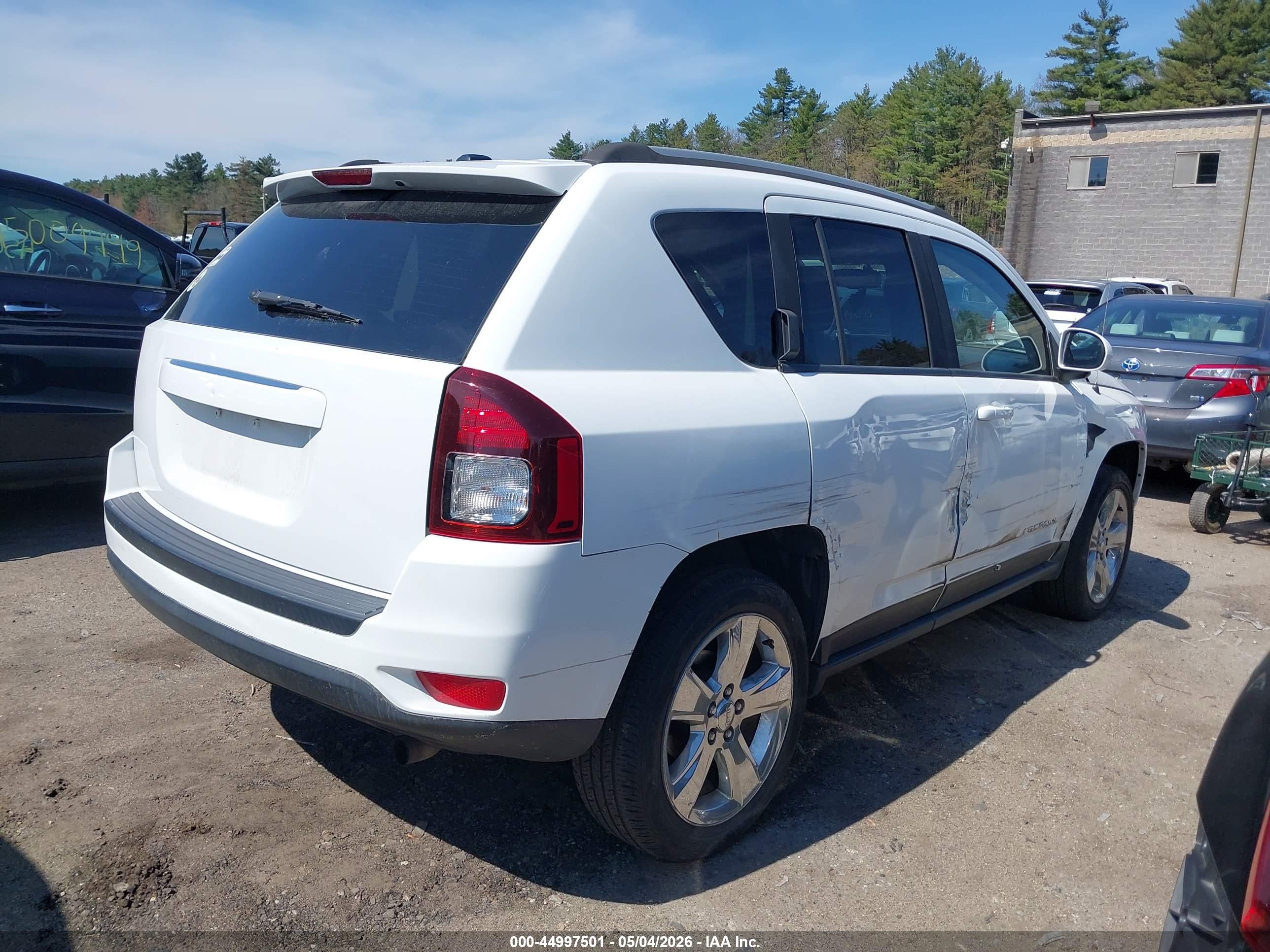 JEEP COMPASS image 4