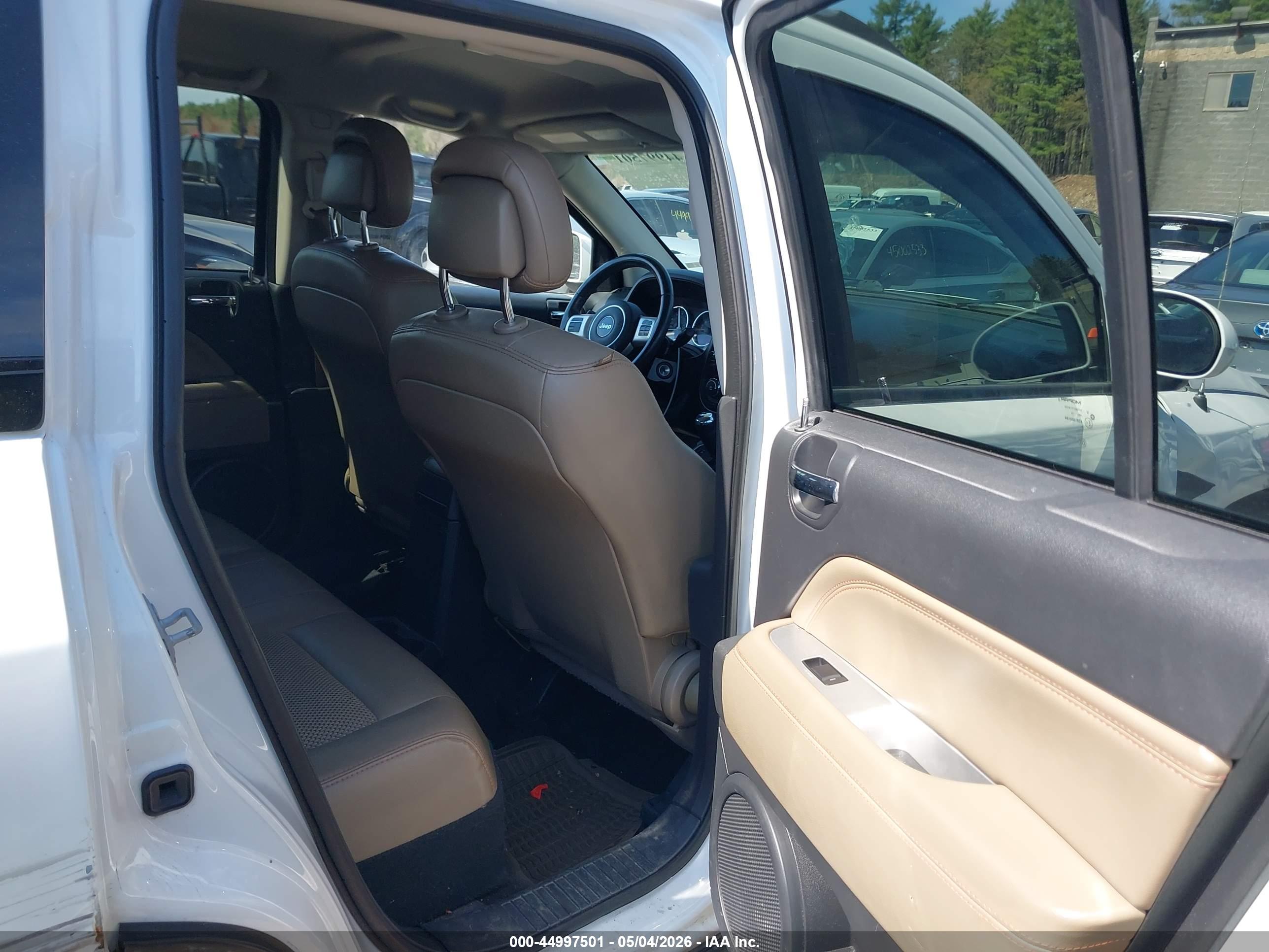 JEEP COMPASS image 8