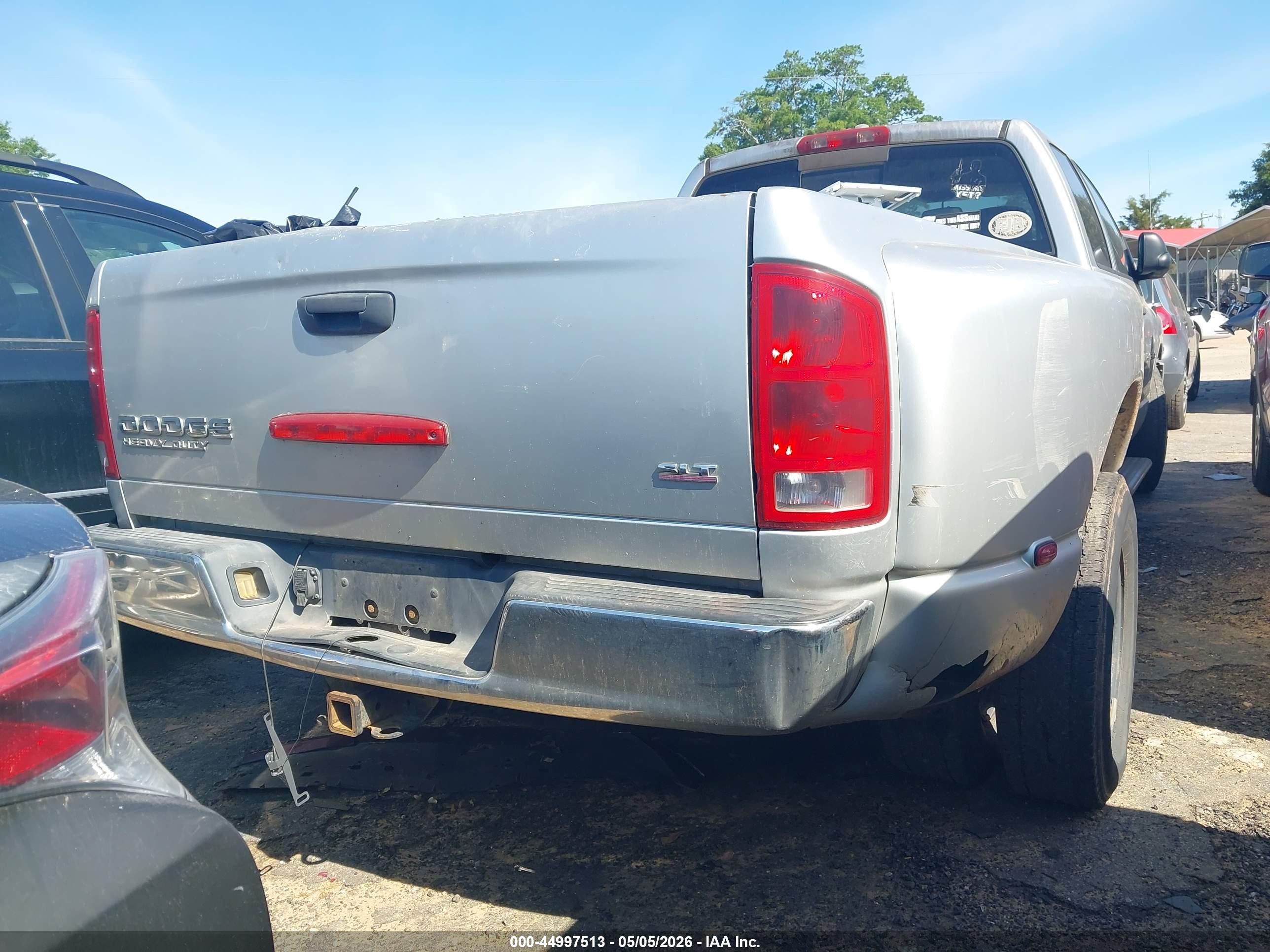 DODGE RAM image 4