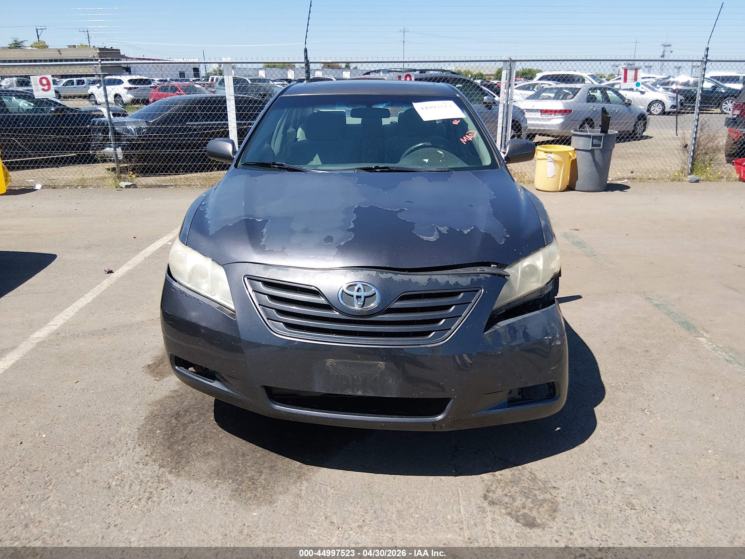 TOYOTA CAMRY image 6