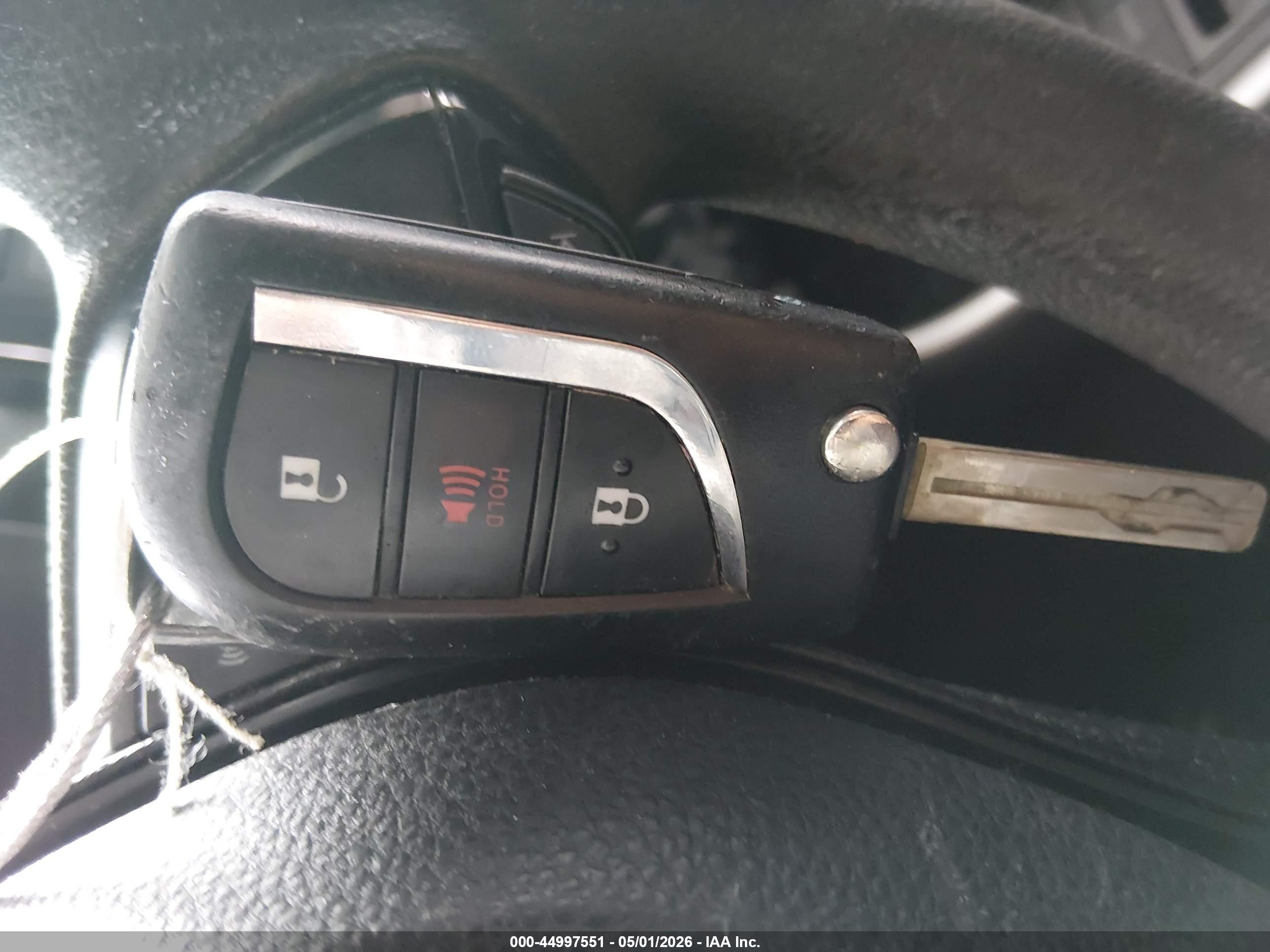 TOYOTA RAV4 image 11