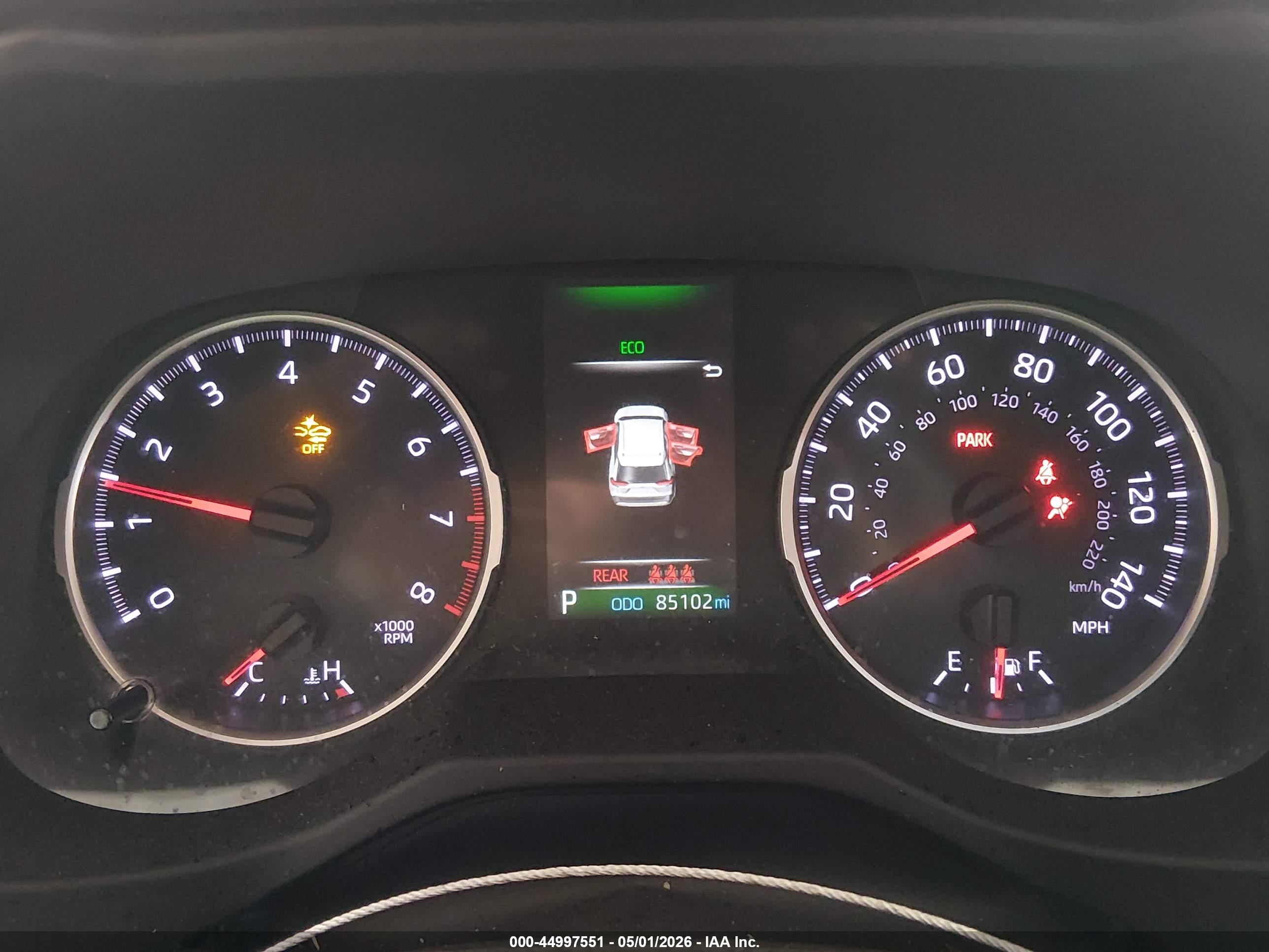 TOYOTA RAV4 image 7