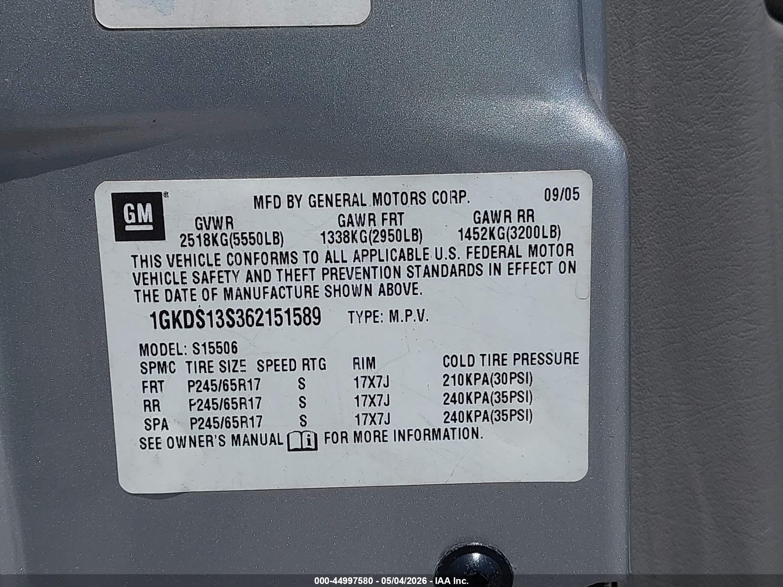 GMC ENVOY image 9