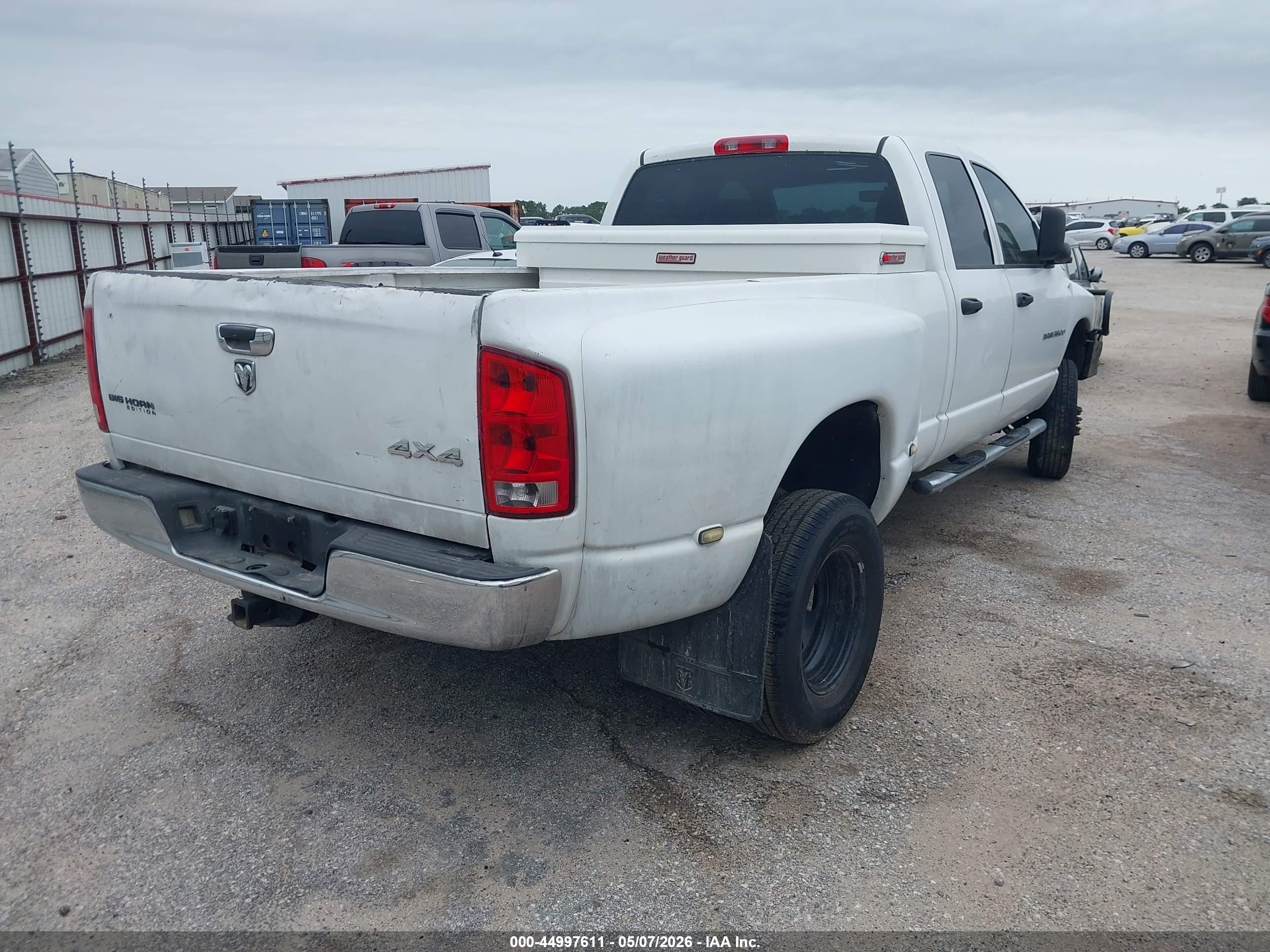DODGE RAM image 4