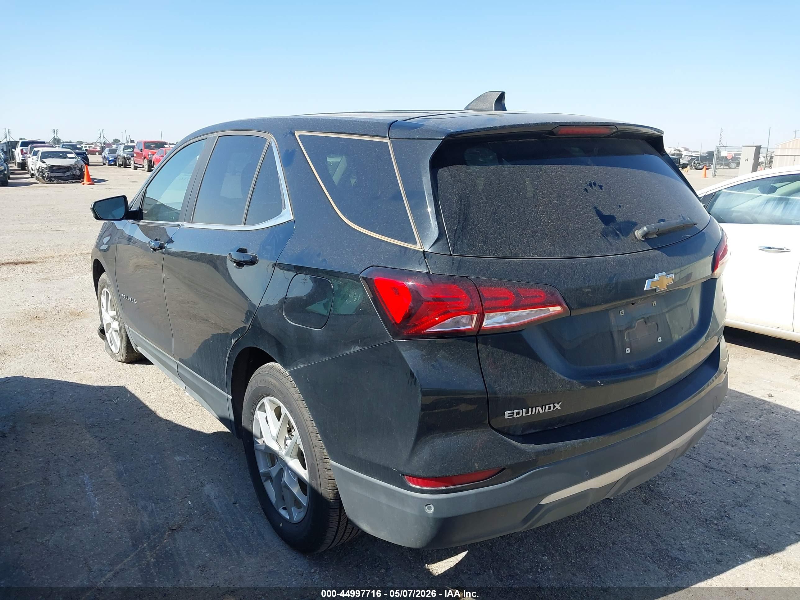 CHEVROLET EQUINOX image 3