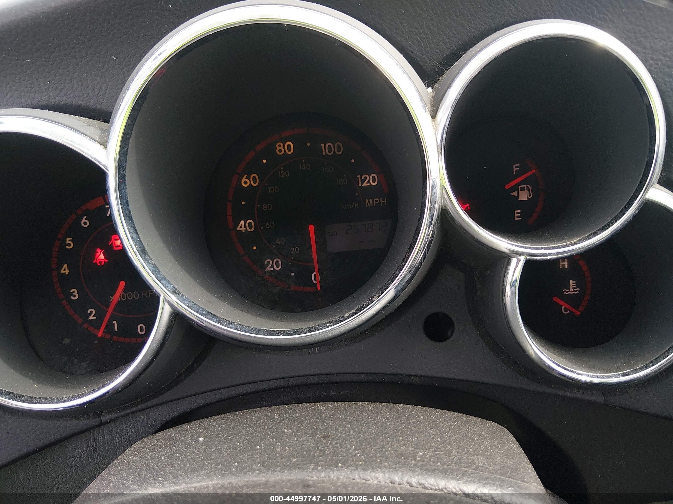 TOYOTA MATRIX image 7