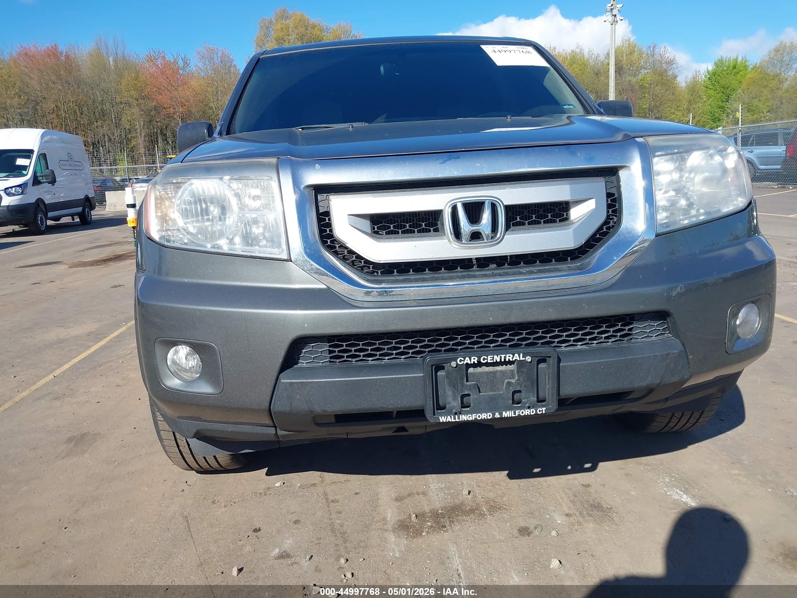 HONDA PILOT image 6
