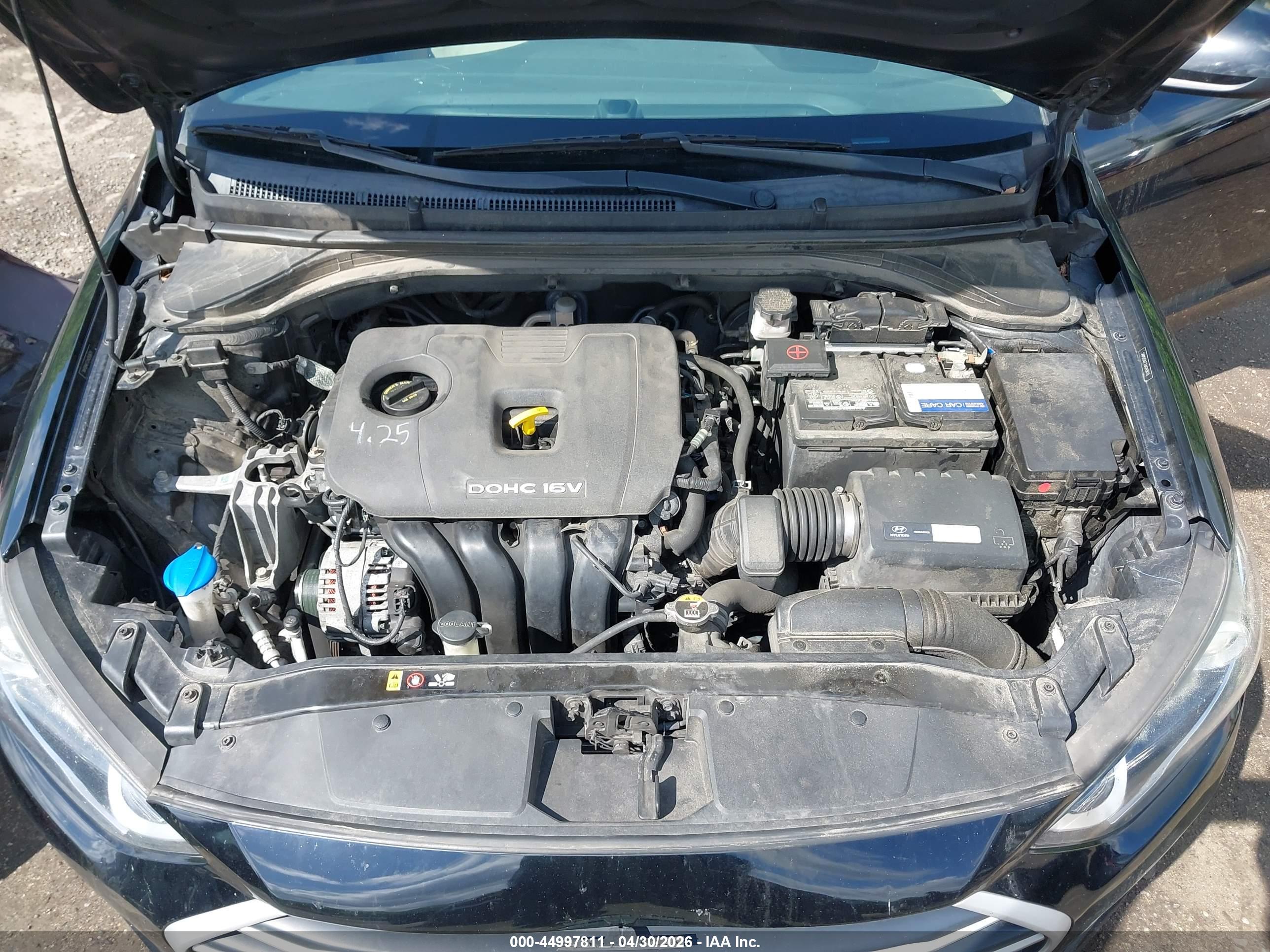 HYUNDAI ELANTRA image 10