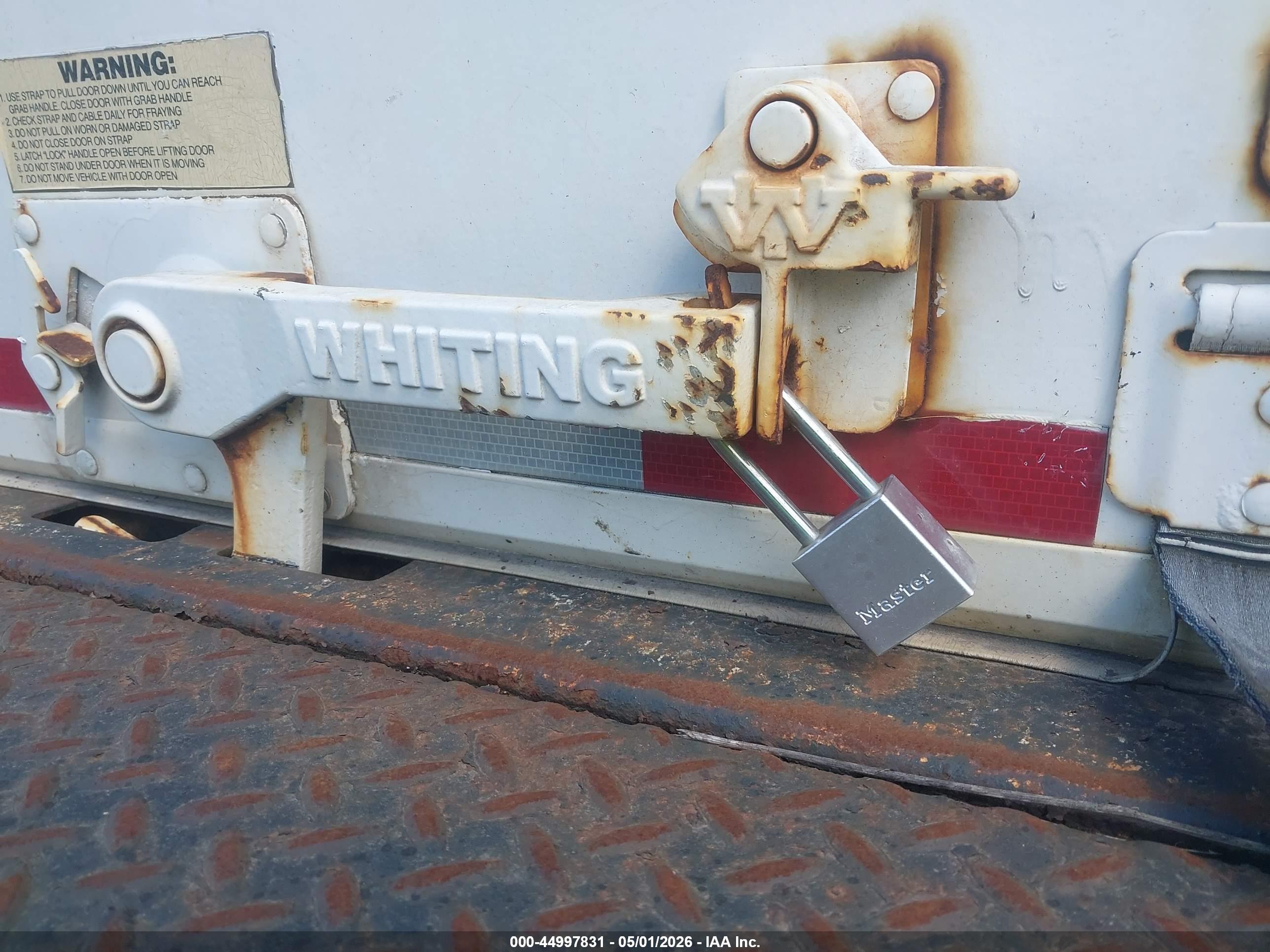 FREIGHTLINER M2 image 7