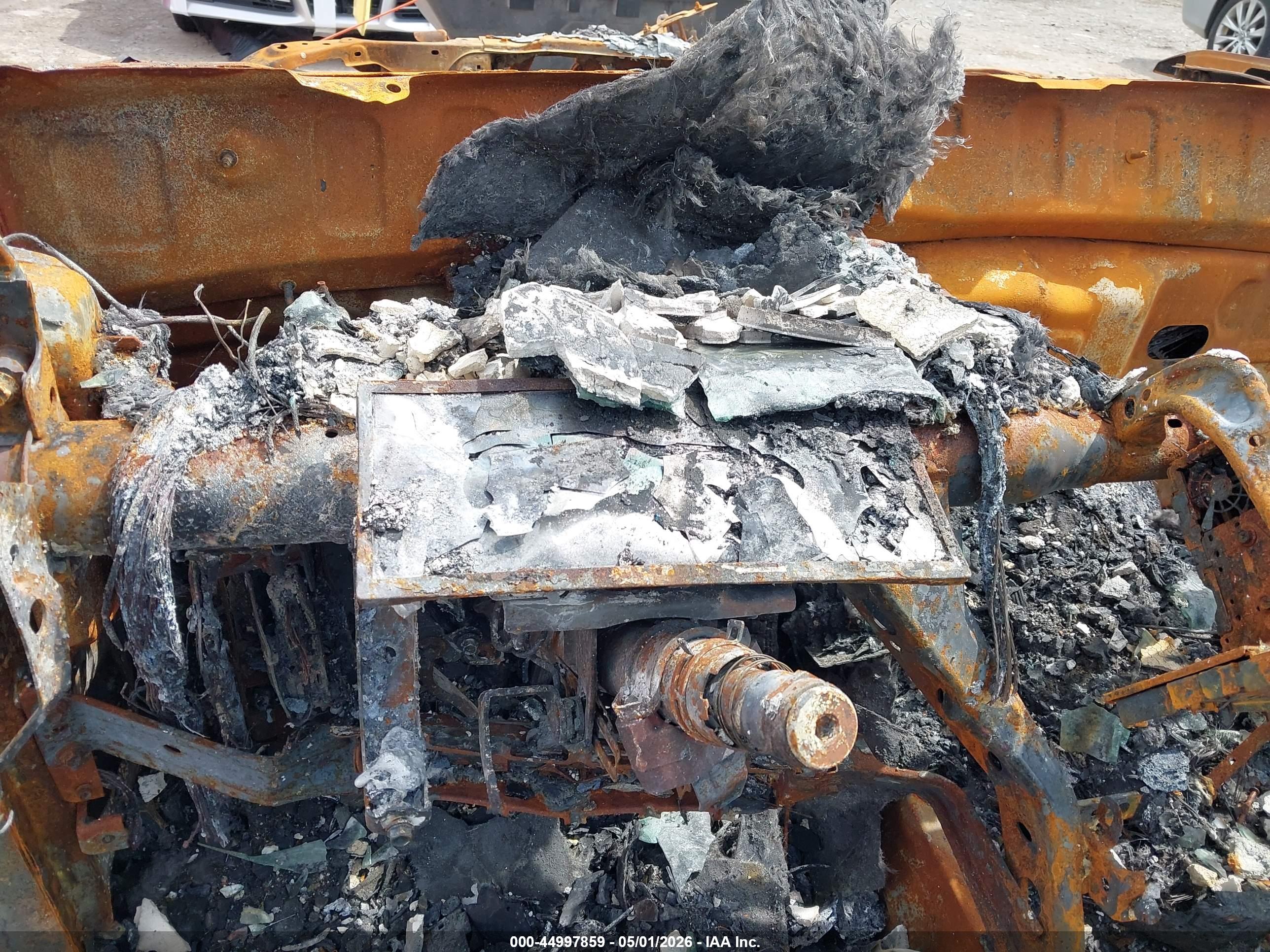 TOYOTA TUNDRA image 7