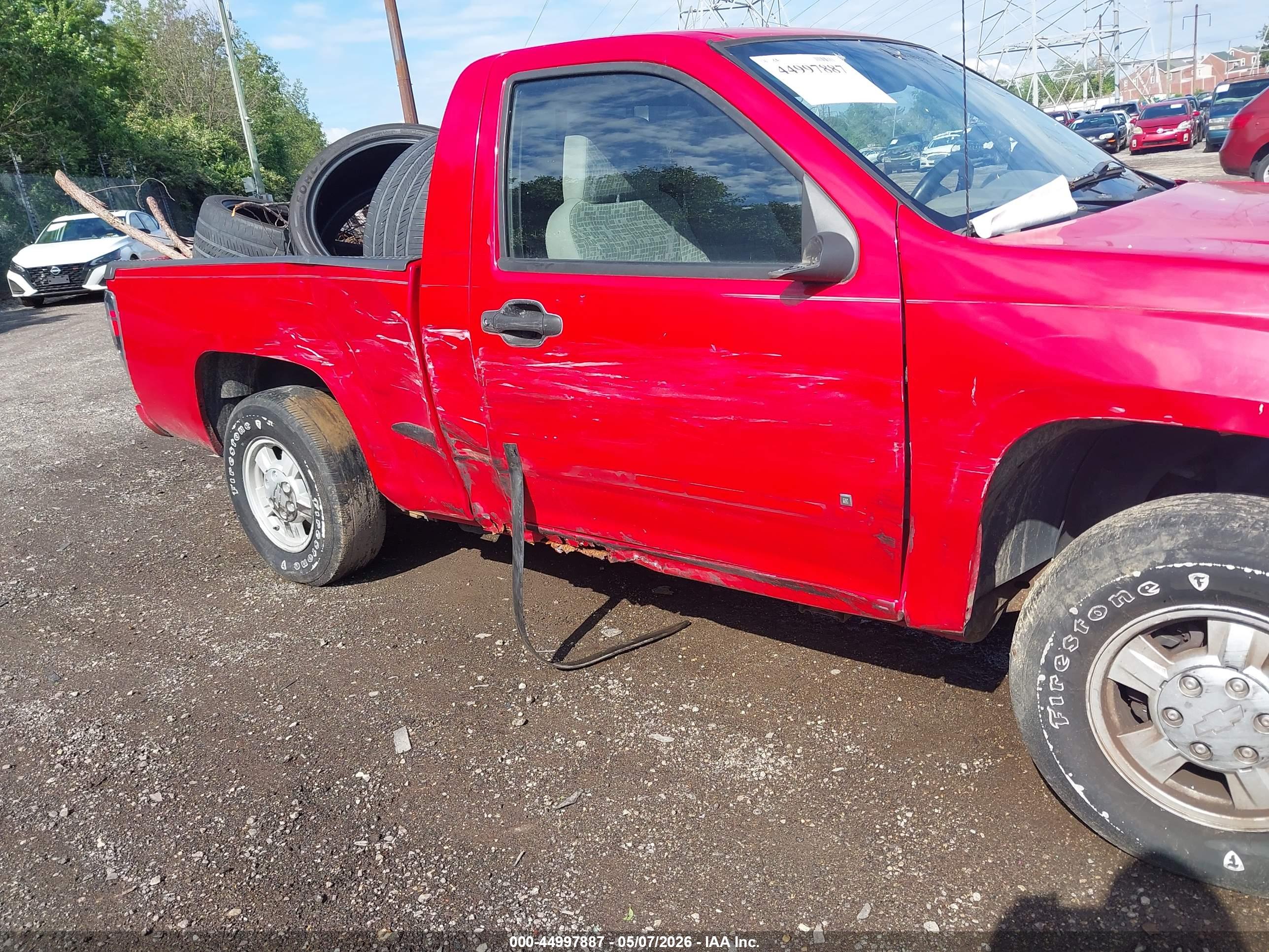 CHEVROLET COLORADO image 6