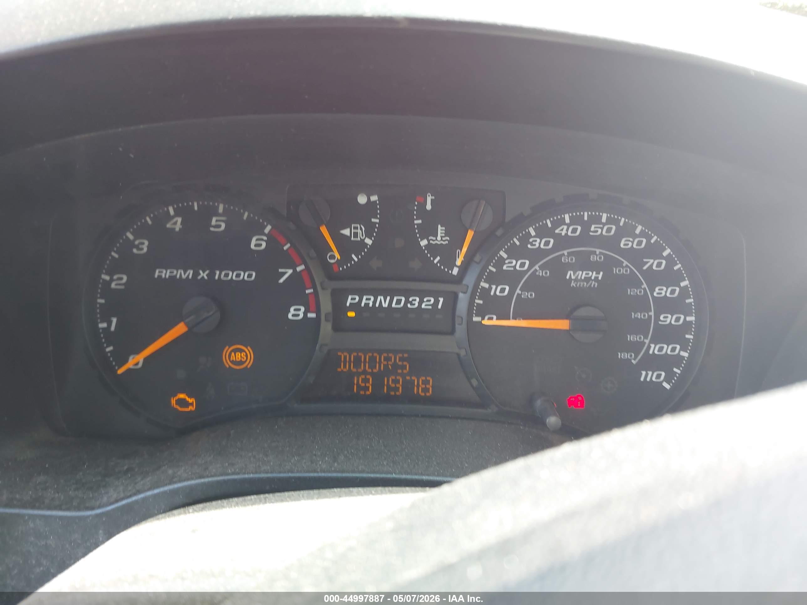 CHEVROLET COLORADO image 7