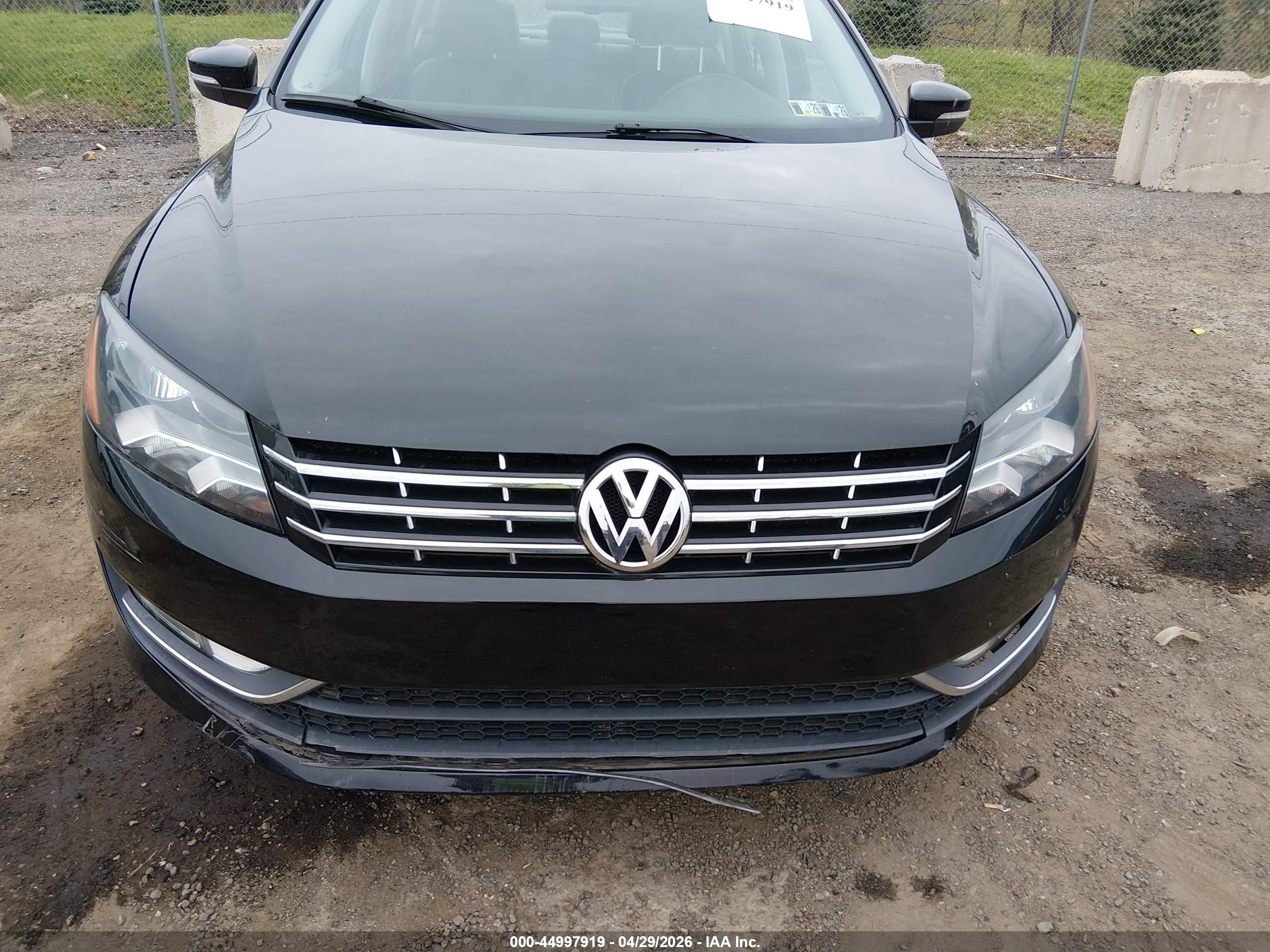 VOLKSWAGEN PASSAT image 6