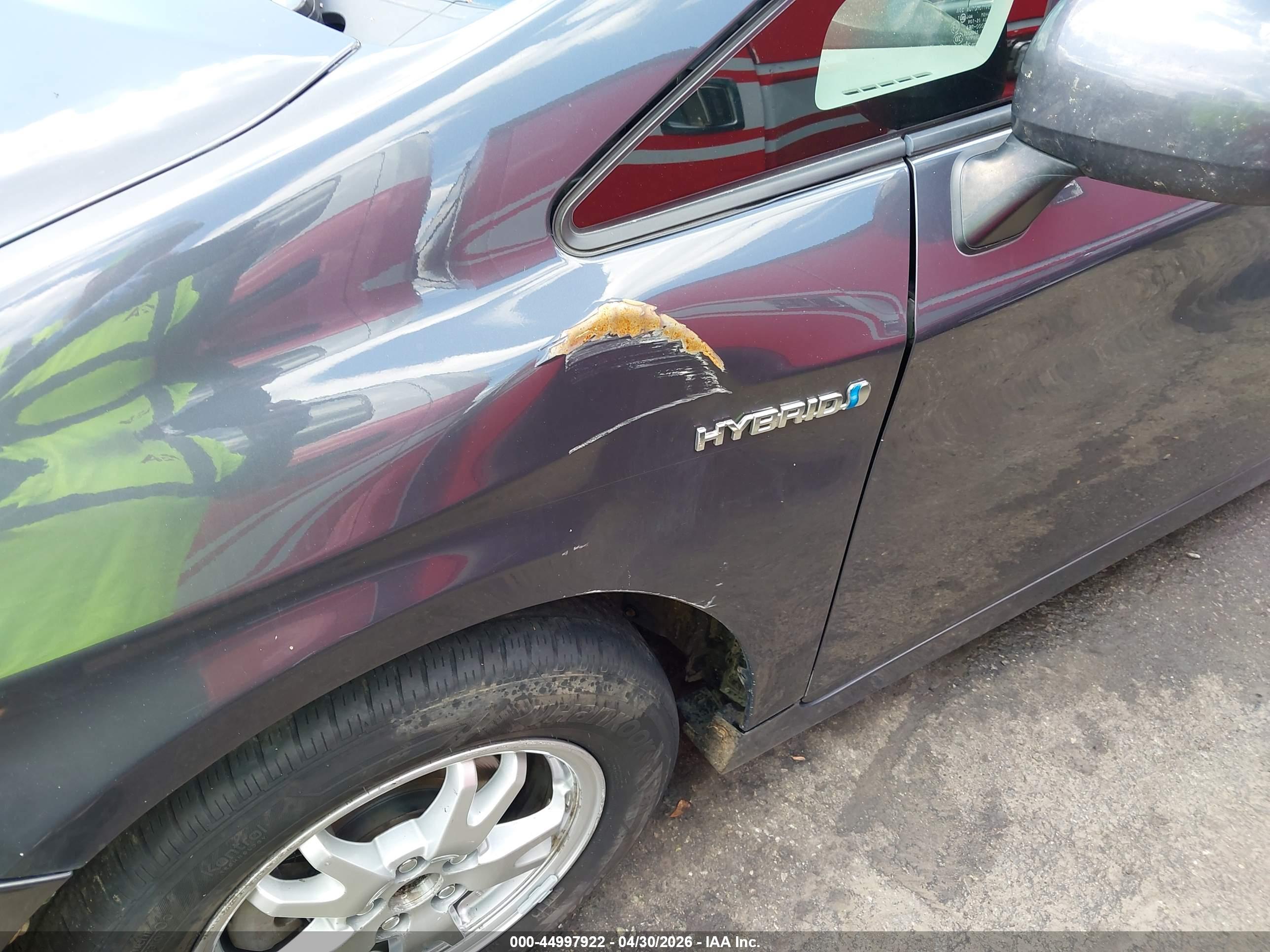 TOYOTA PRIUS image 6