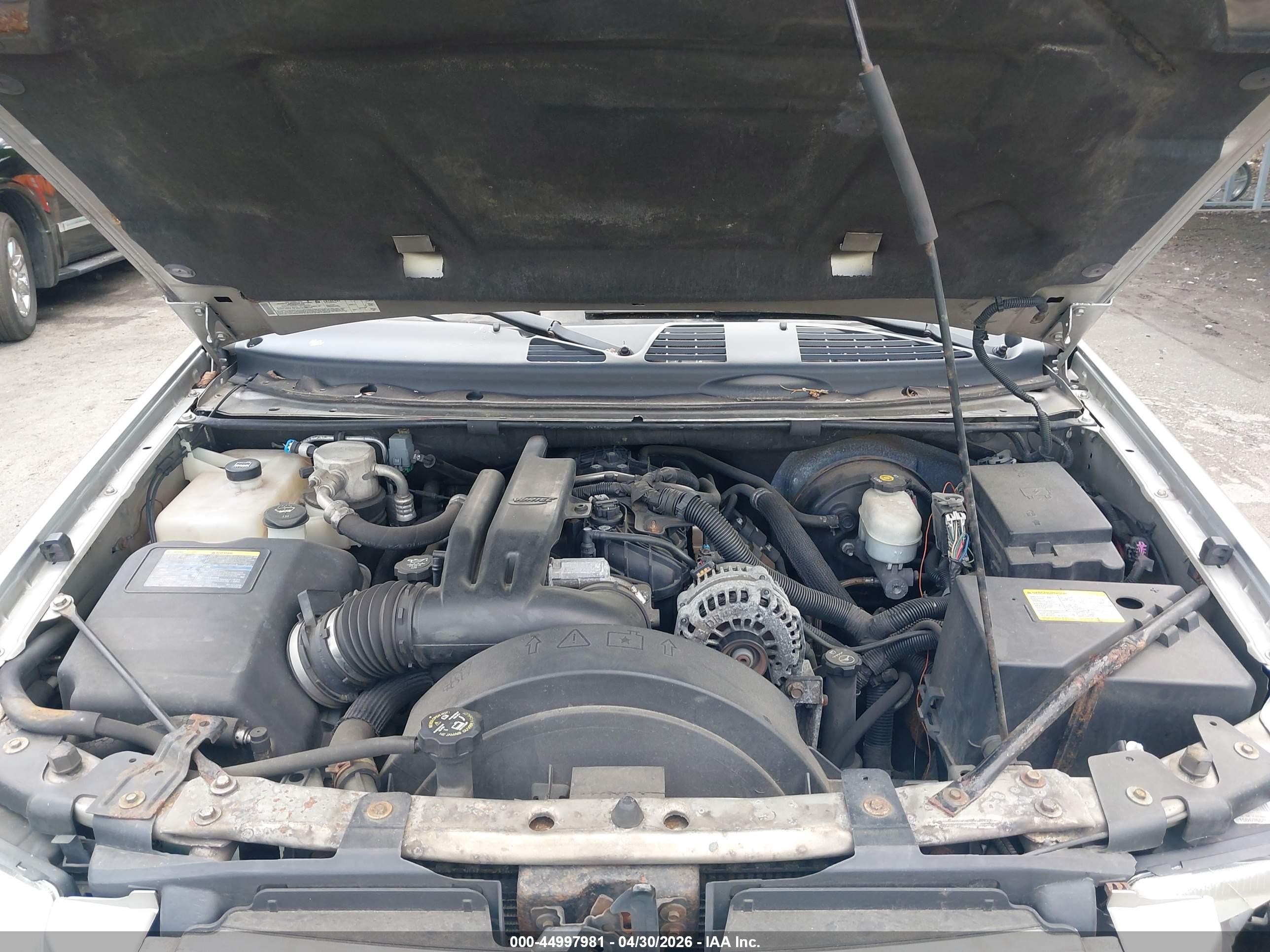 GMC ENVOY image 10