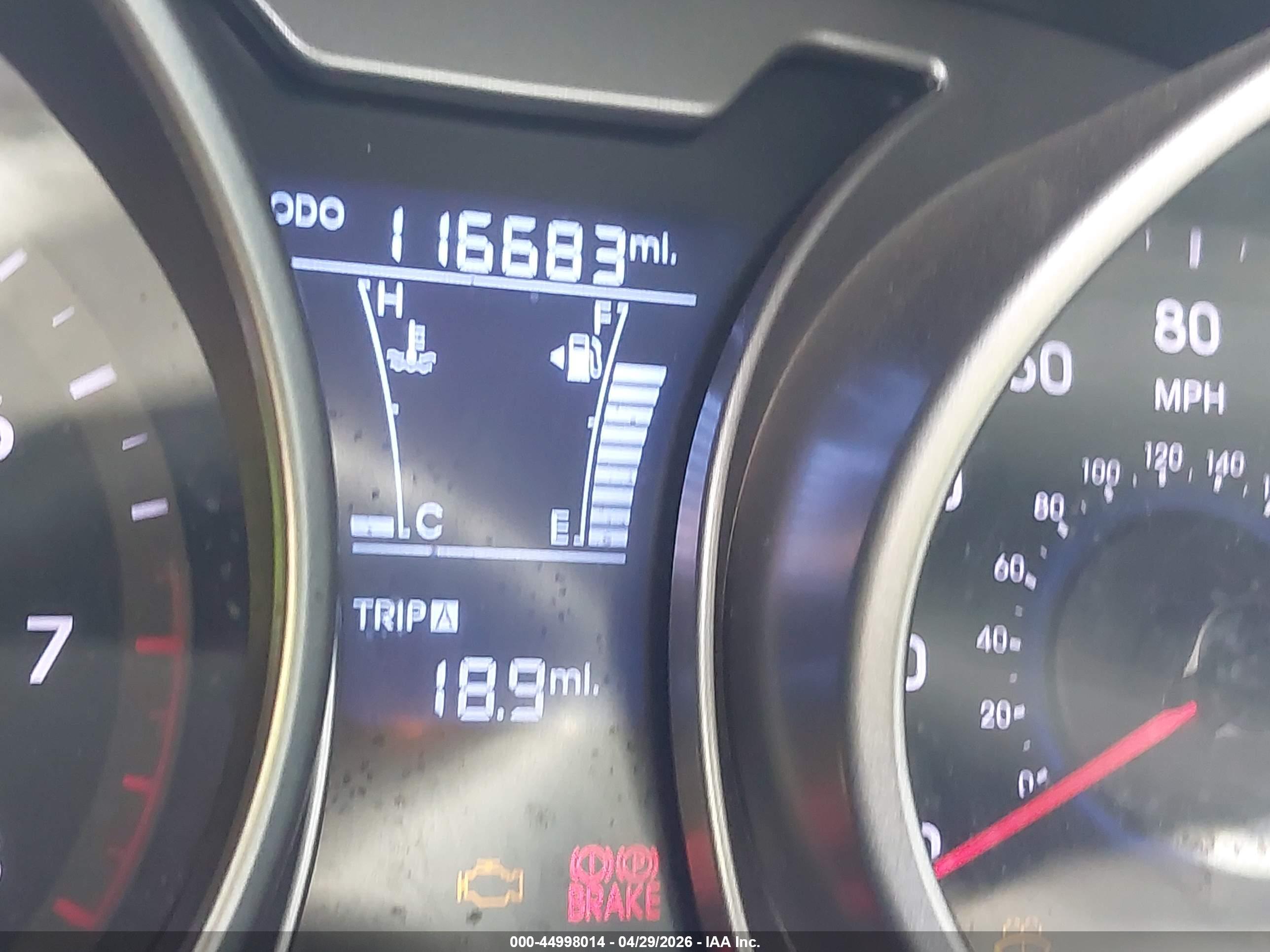 HYUNDAI VELOSTER image 7