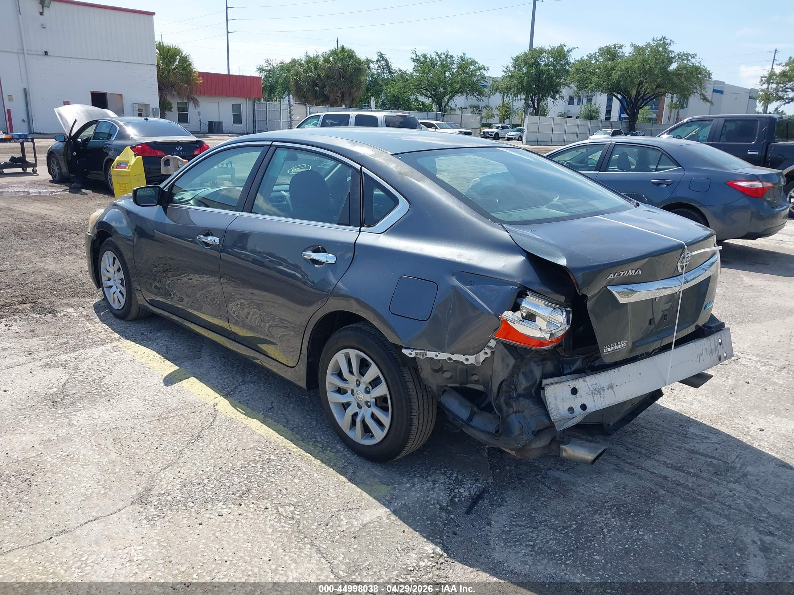 NISSAN ALTIMA image 3