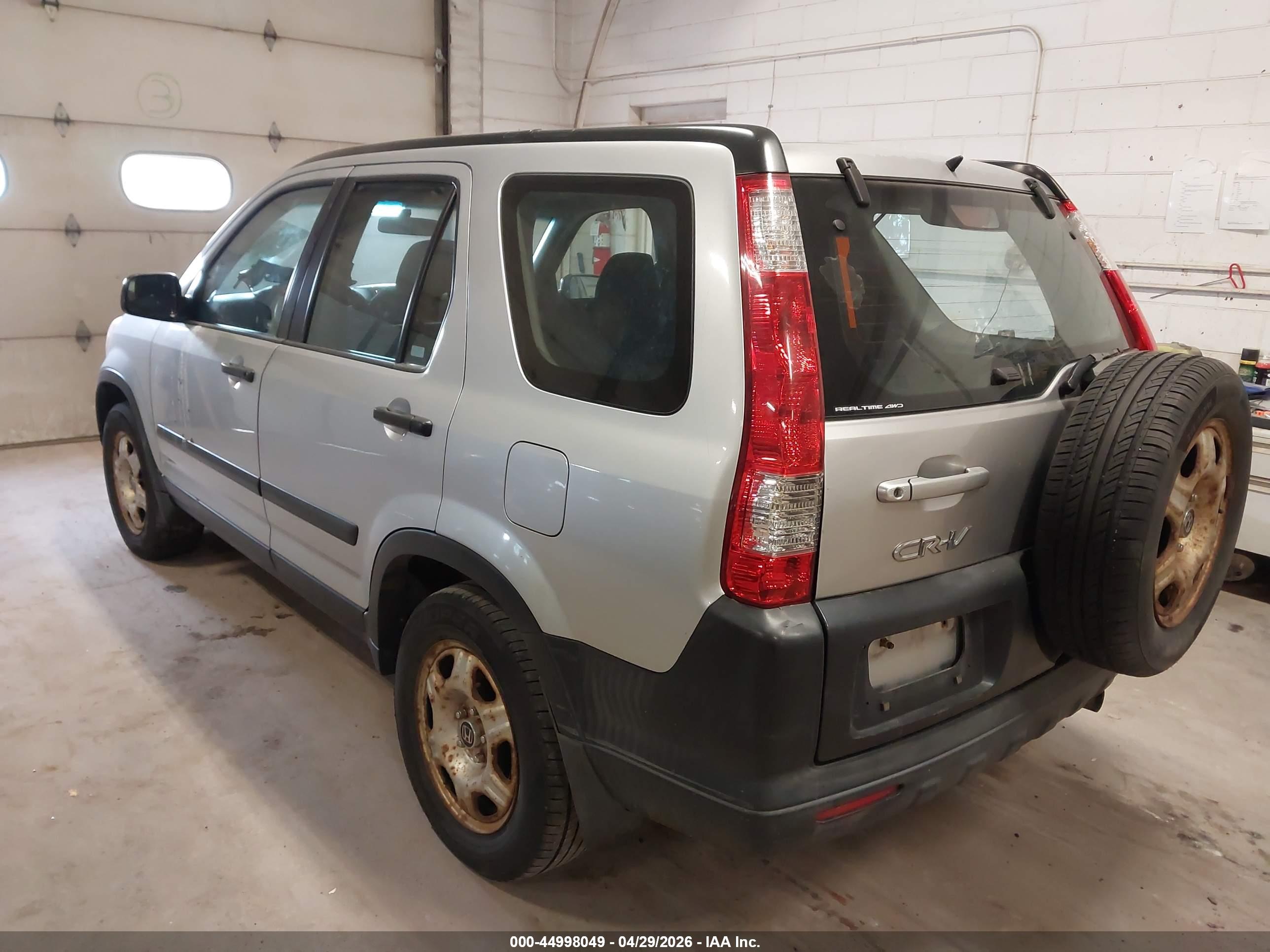 HONDA CR-V image 3