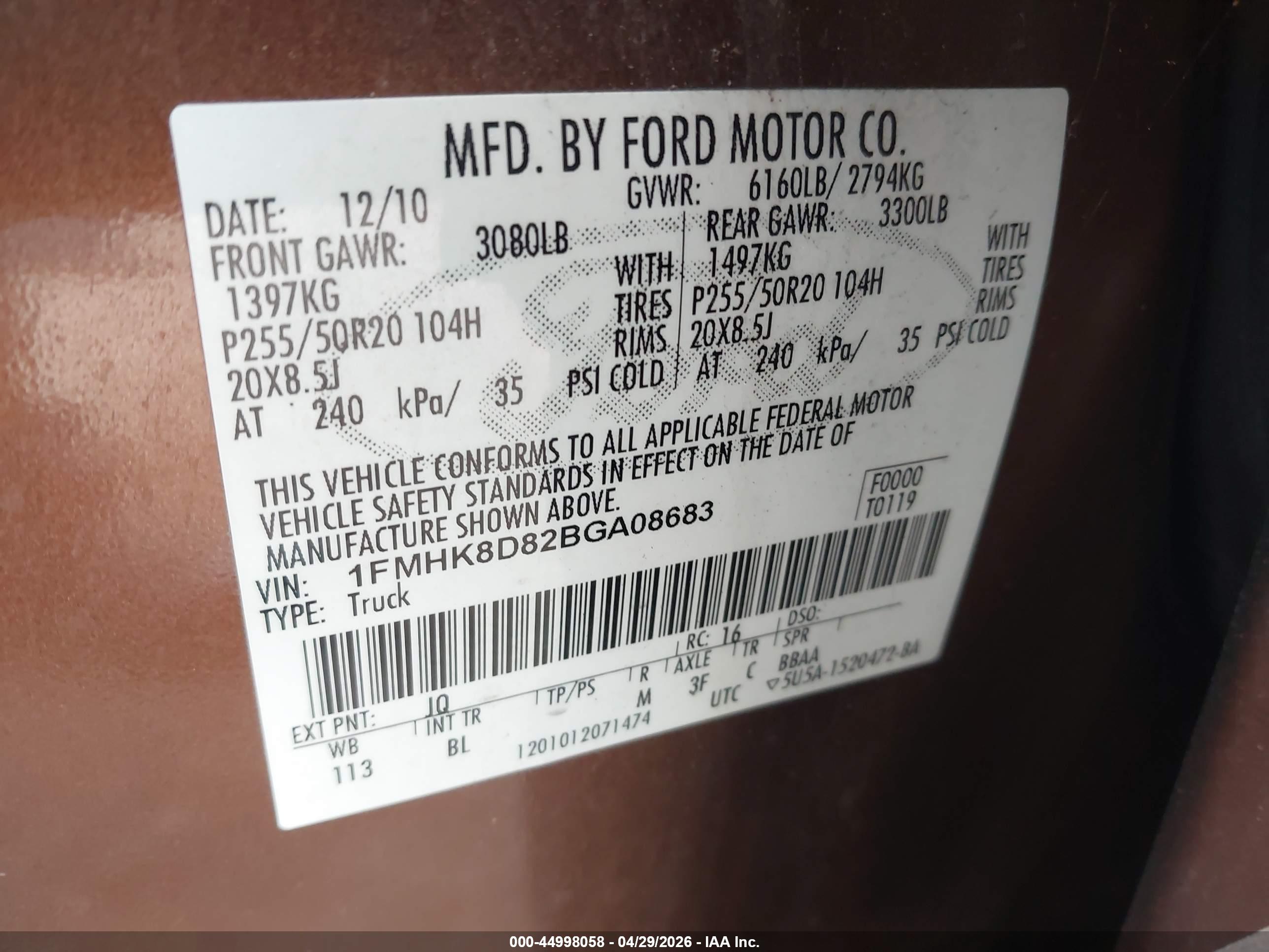 FORD EXPLORER image 9