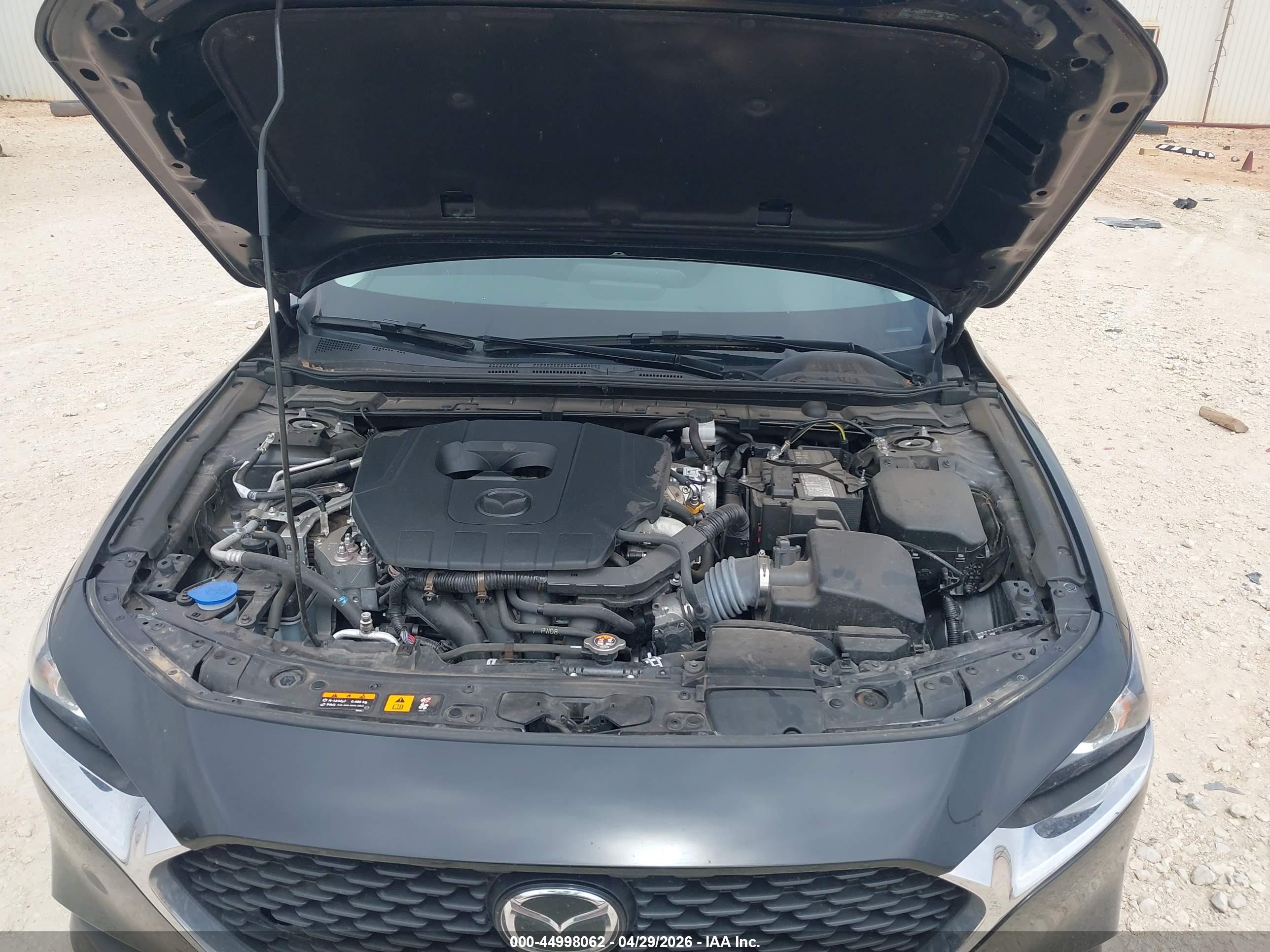 MAZDA MAZDA3 image 10