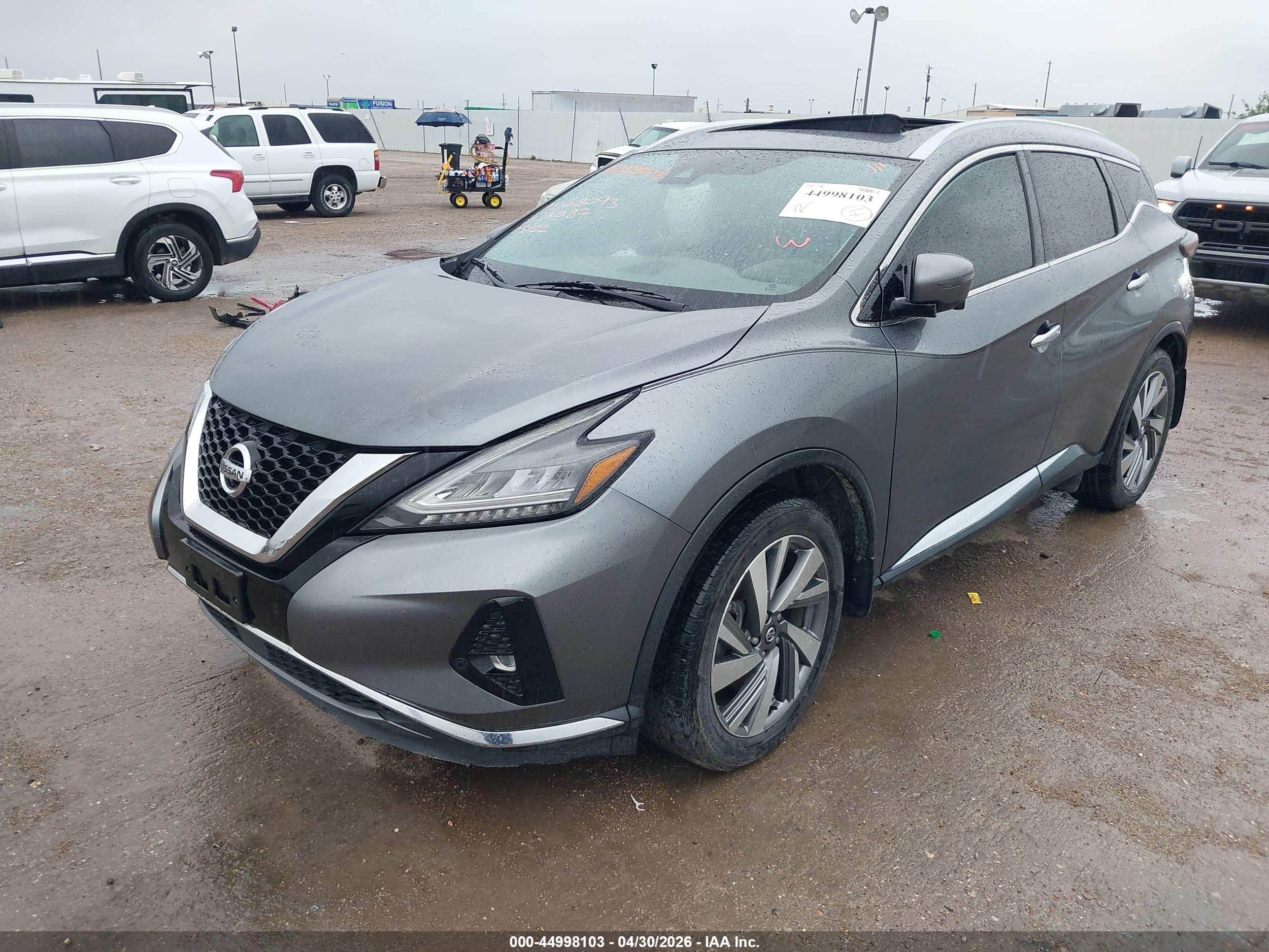 NISSAN MURANO image 2