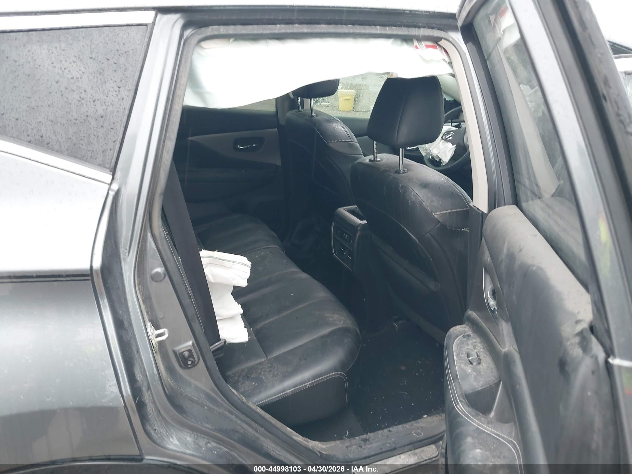NISSAN MURANO image 8